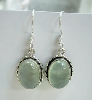 jewelry-665384__340.jpg