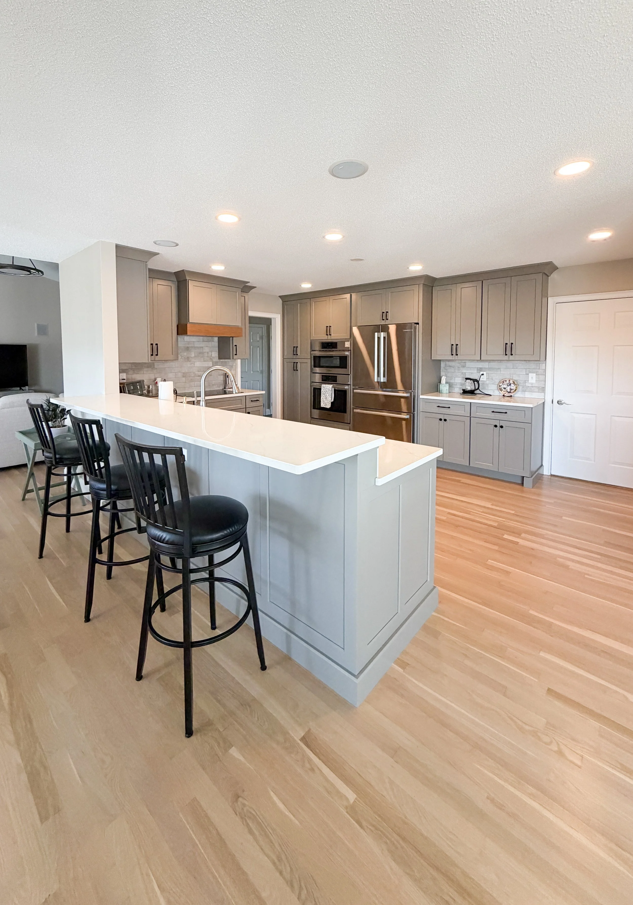 Whittle_Kitchen_03.jpeg
