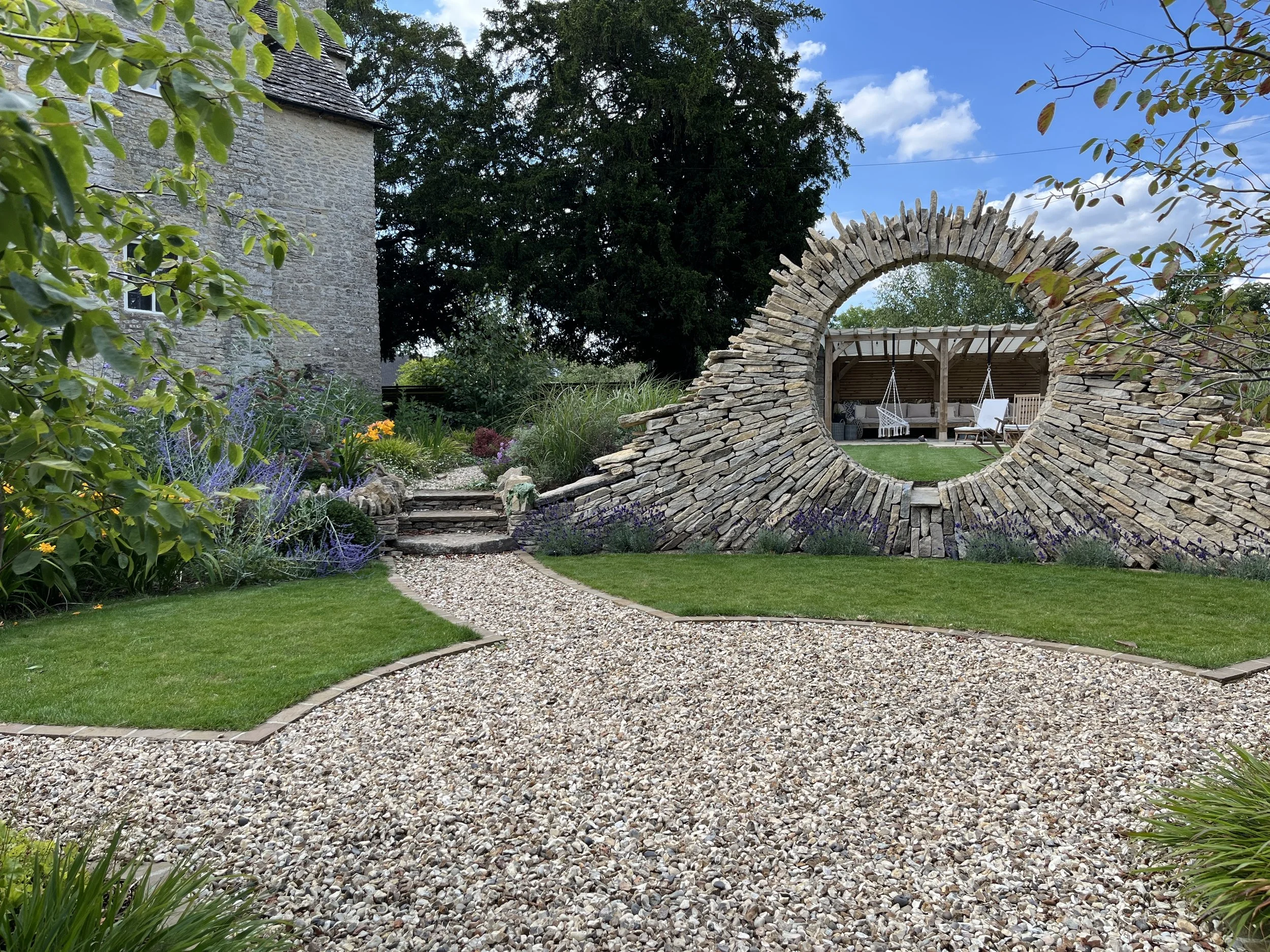 Garden moongate structure.jpeg