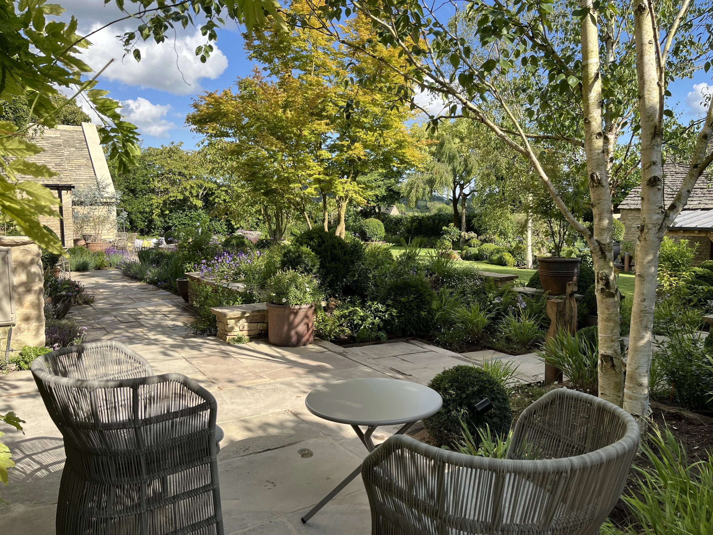 Relaxing garden cocktail spot.jpeg