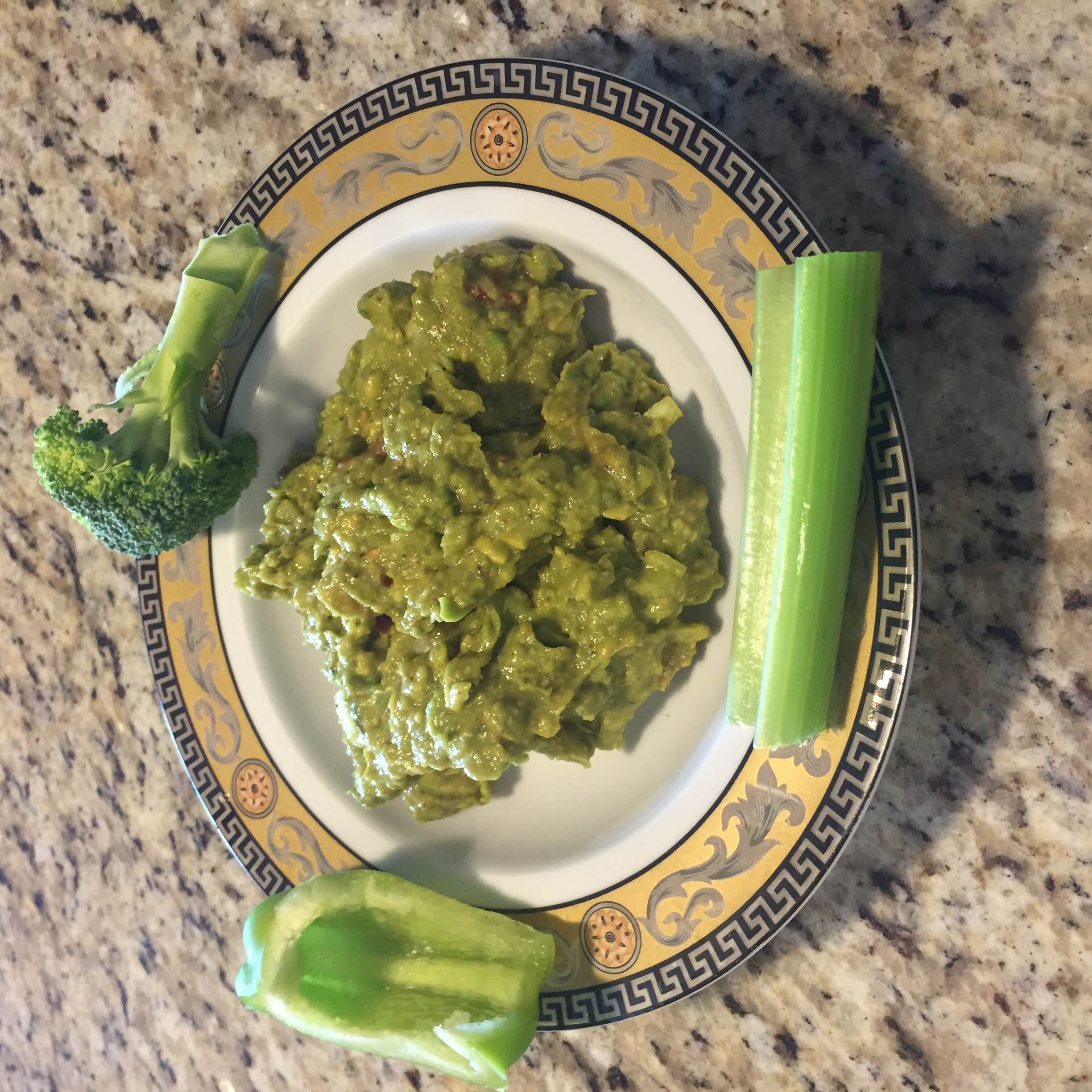 Spicy Sriracha Guacomole Docmoyo