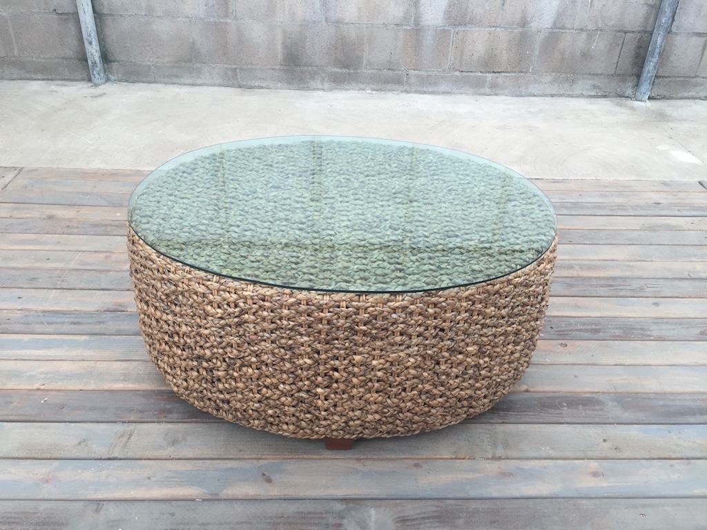 WOVEN OVAL TABLE - A