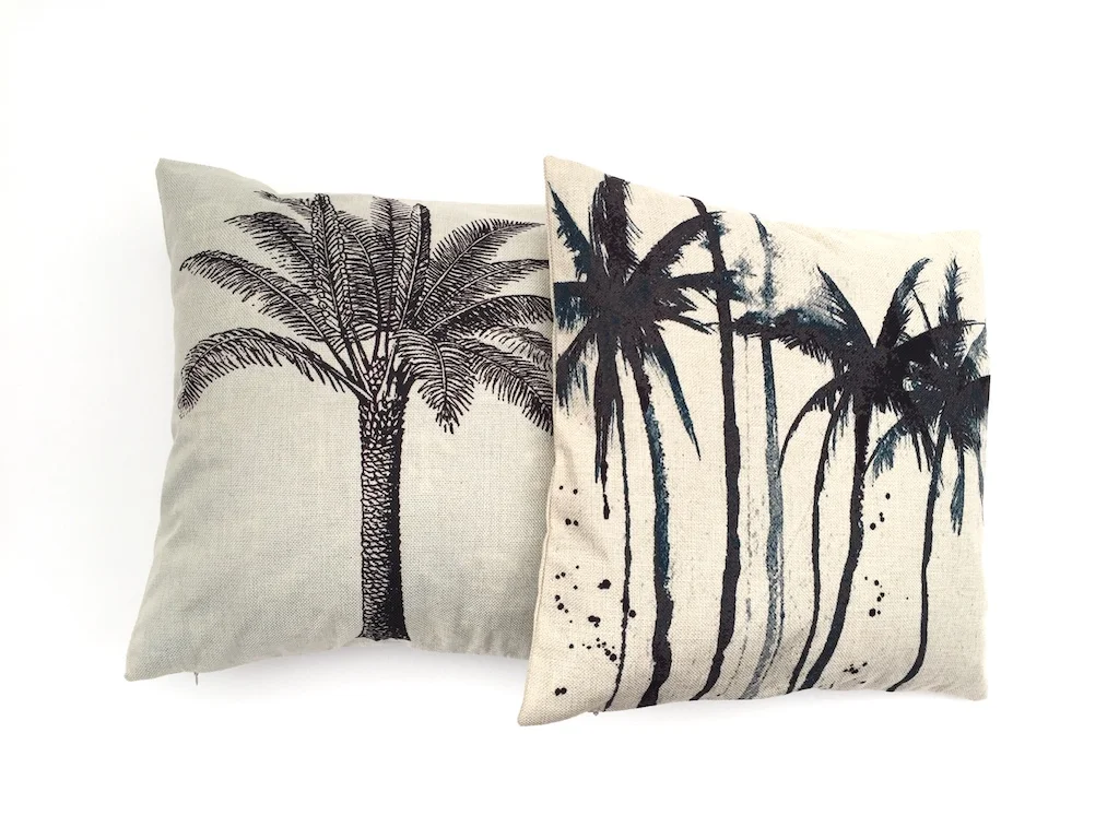 B&W Palm Cushion
