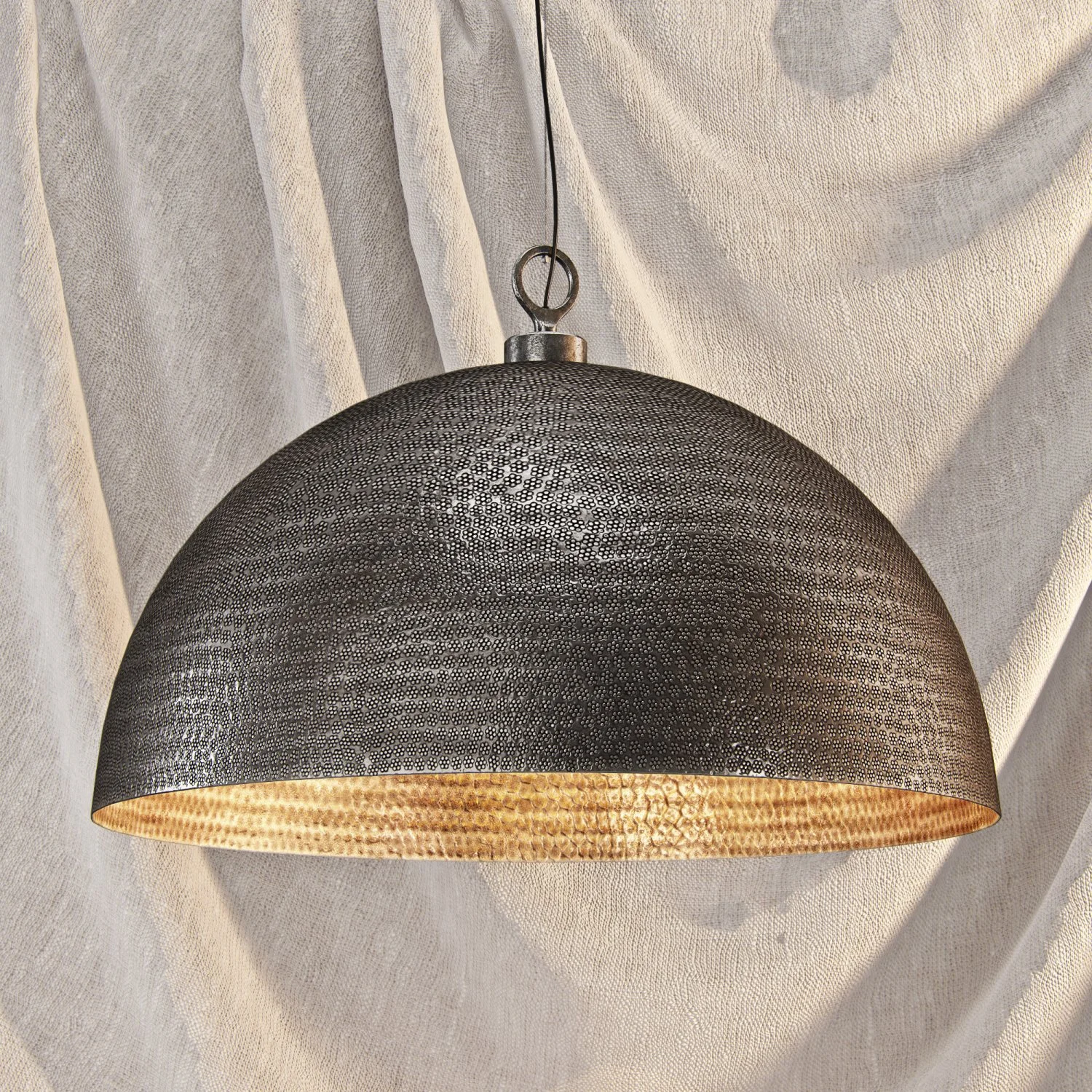 TEXTURED METALLIC LANTERN