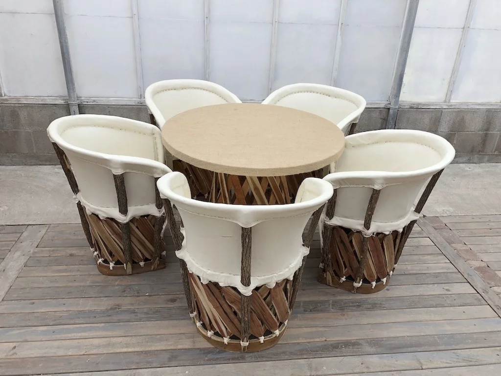 Round Burlap Table w Ivory Chairs