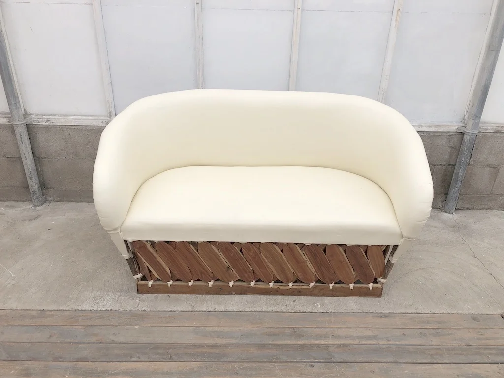 Md Ivory Sofa