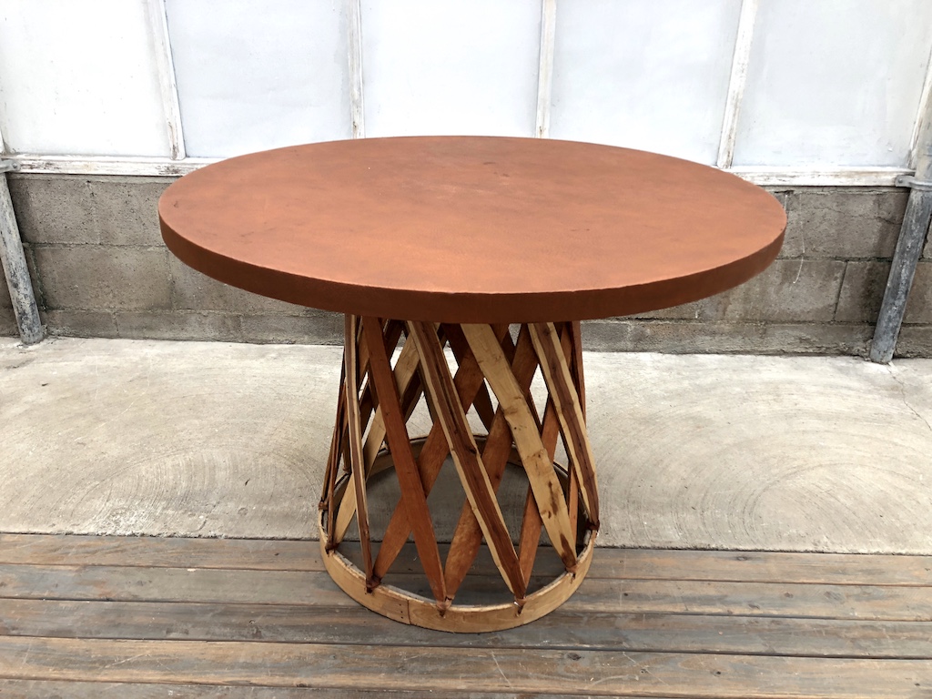 Equipales Round Table