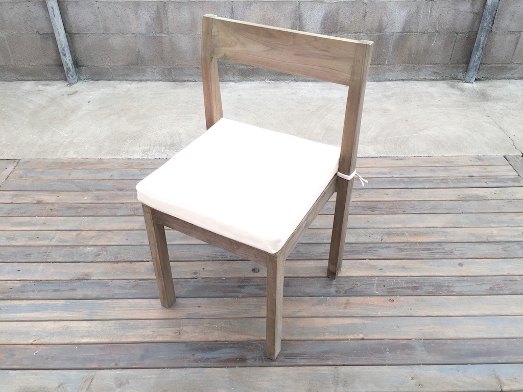 Weathered Dining Chair (w cushion)