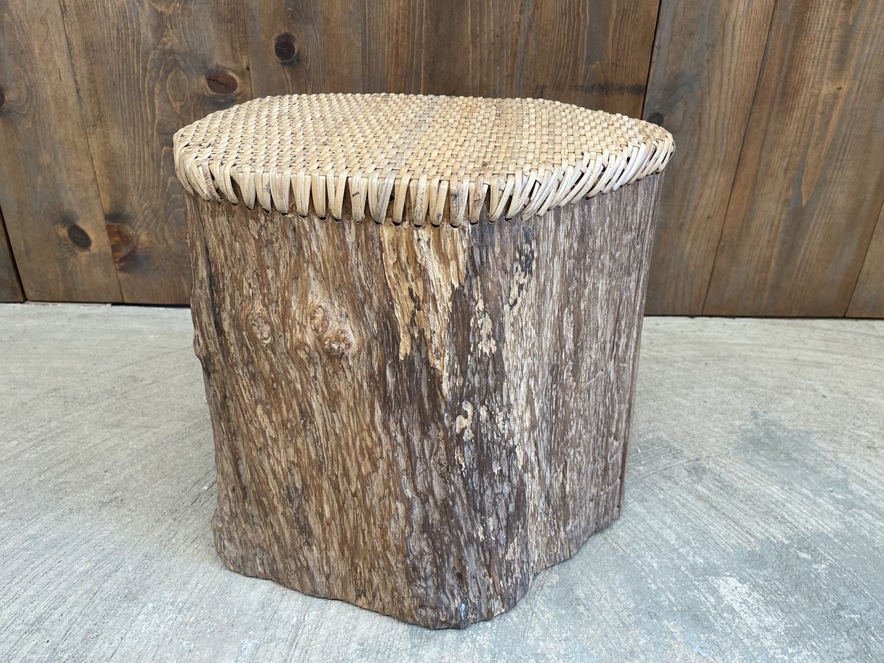 Natural Stitched Log