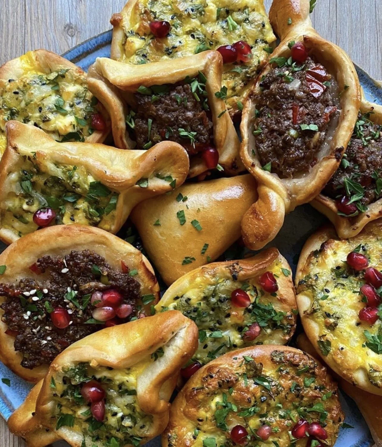 AA195C25-20CD-44D3-BA93-9910F966C580