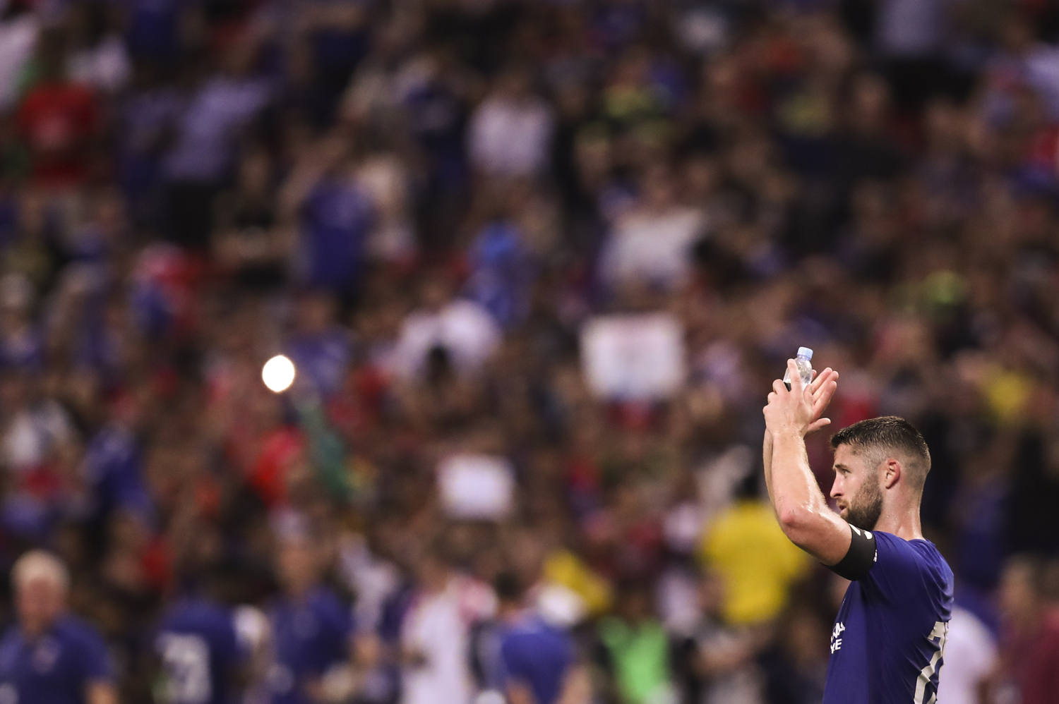  Soccer Football - Chelsea vs Bayern Munich - International Champions Cup - Singapore - July 25, 2017 Chelsea's Gary Cahill applauds fans after the match REUTERS/Yong Teck Lim 