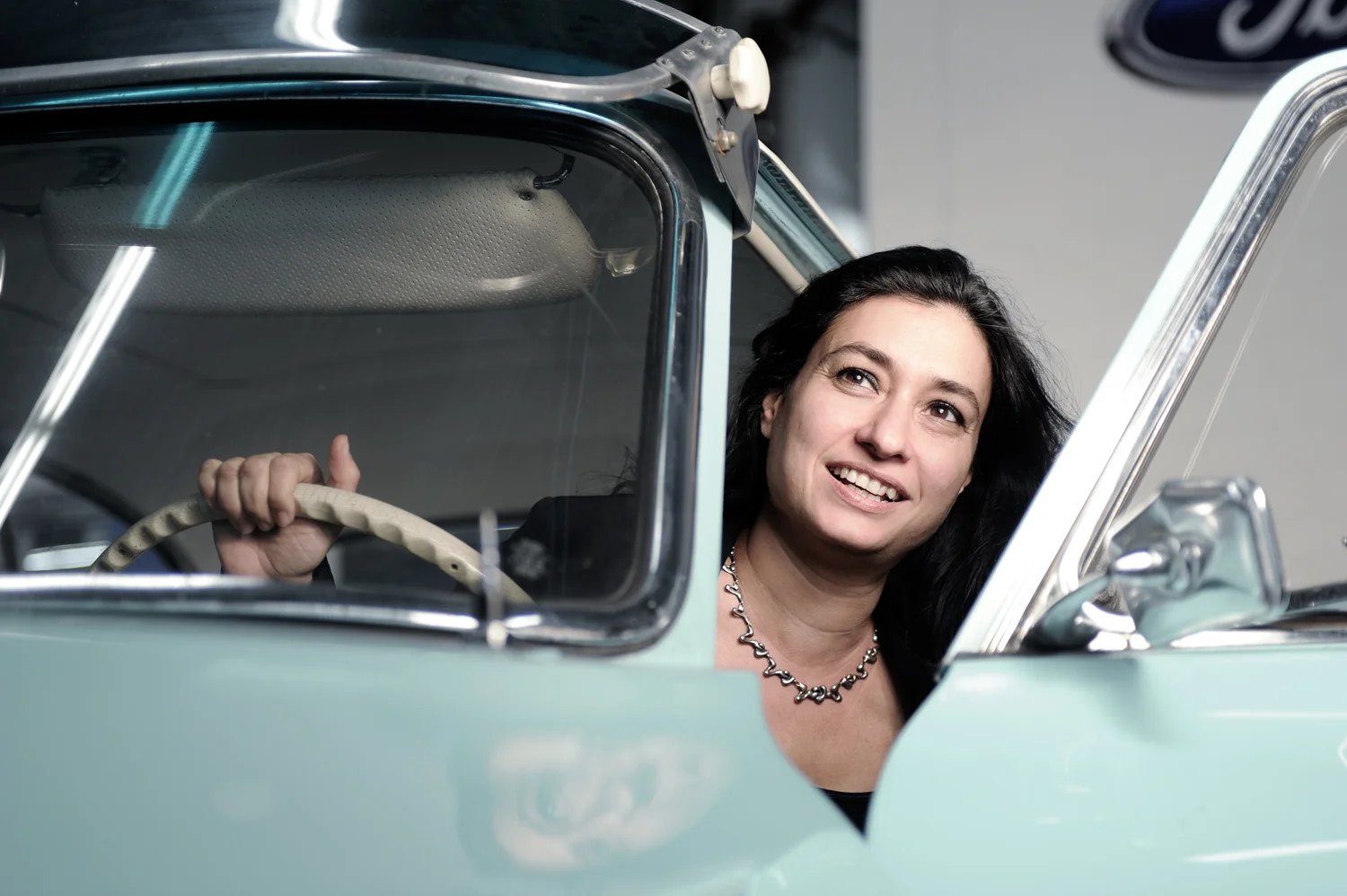 Simin Lostar Schräpfer Ford Köln