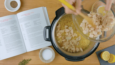 callisto_pot_overhead_chicken_recipe1_v2.gif