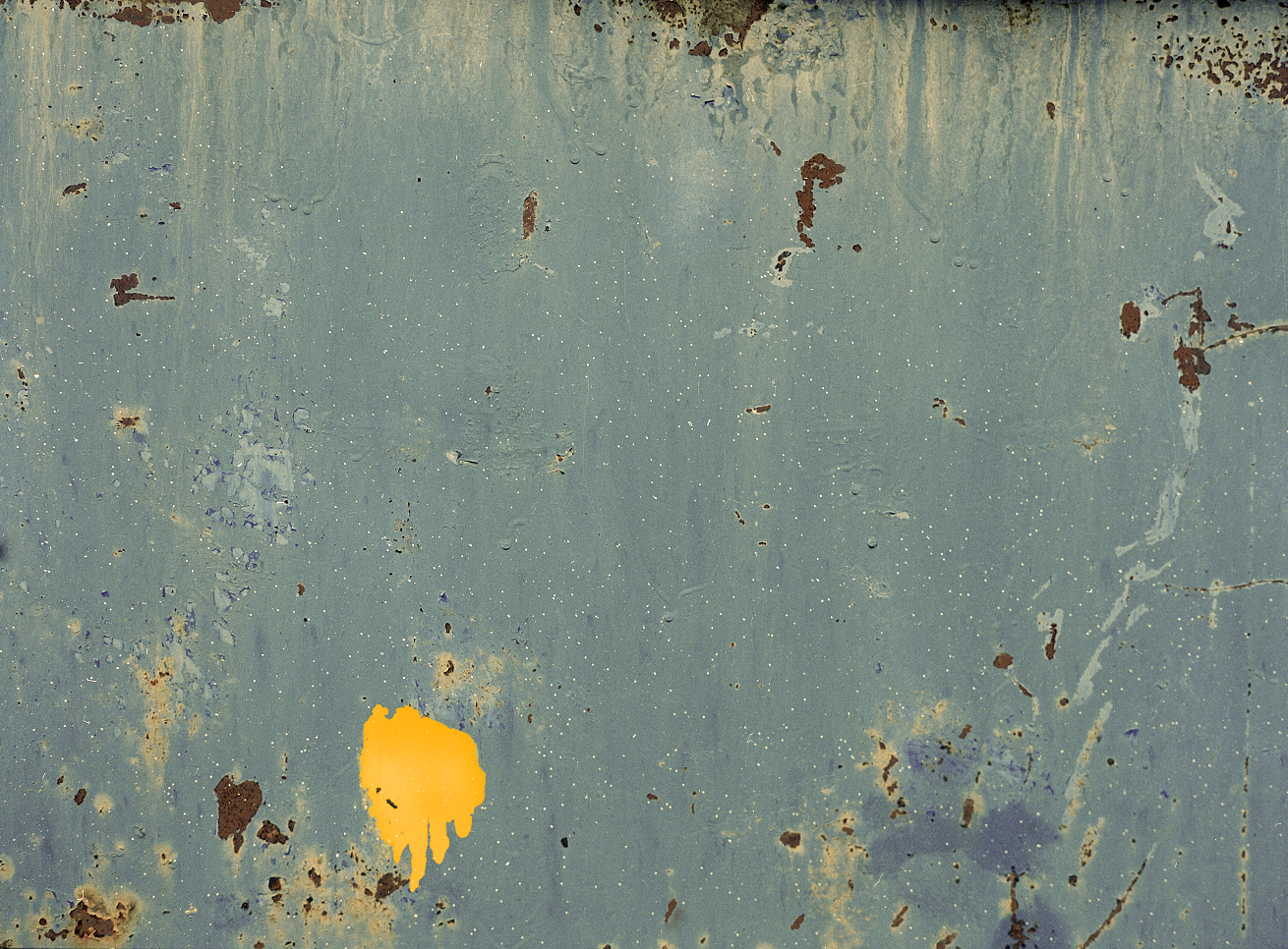 Yellow dot - 36.jpg