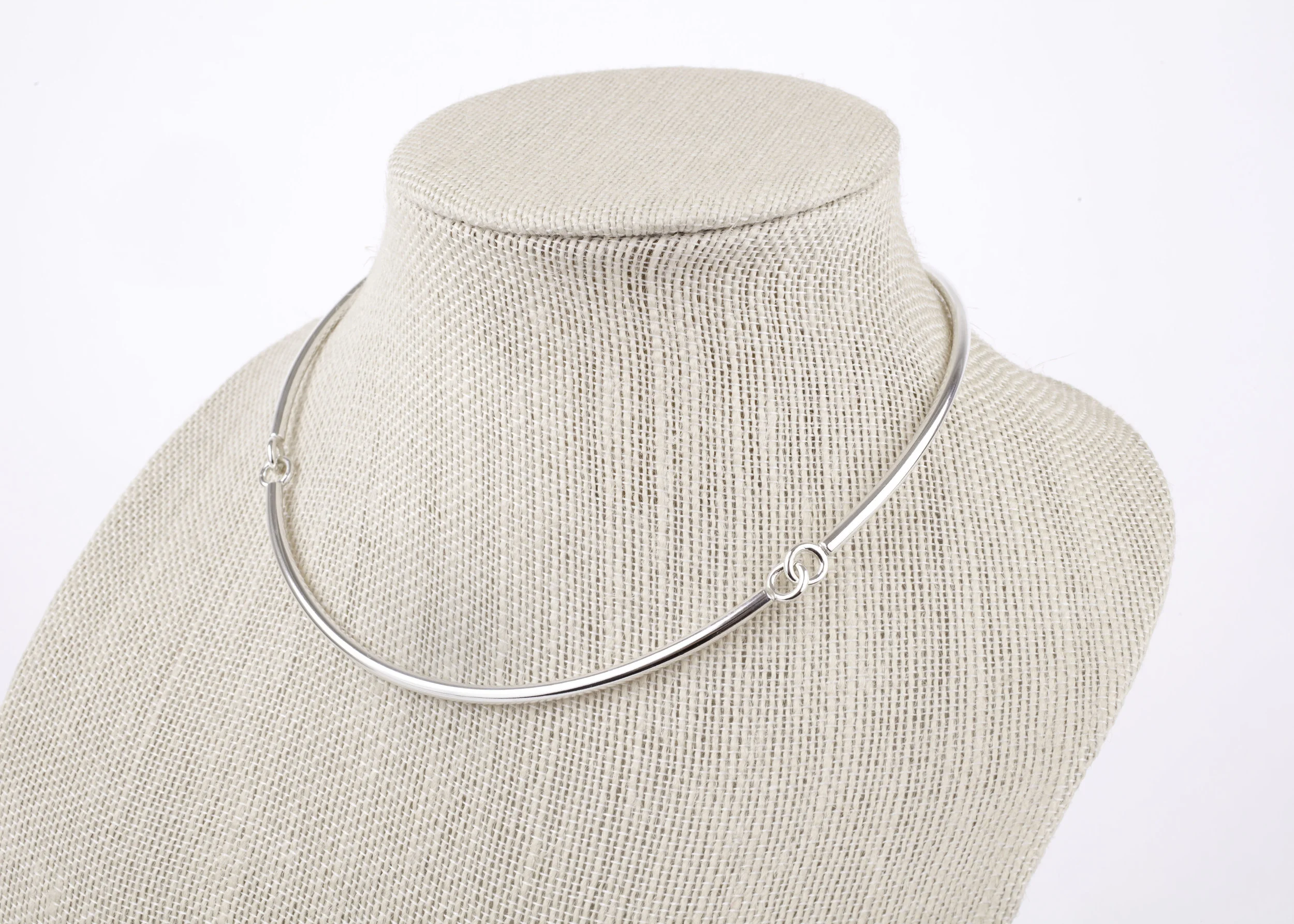 modern bar necklace