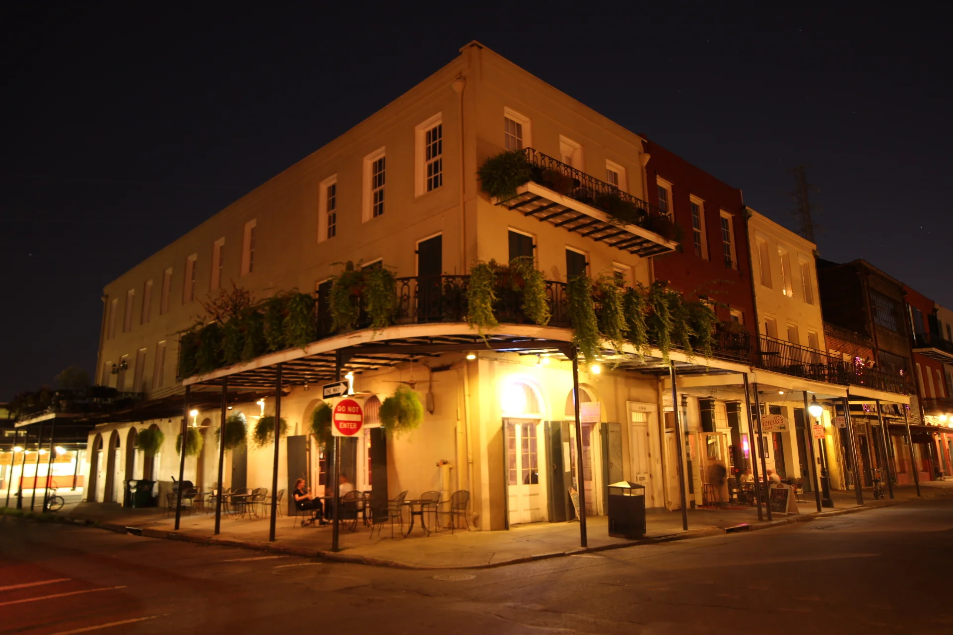 FRENCH QUARTER LOFT - I