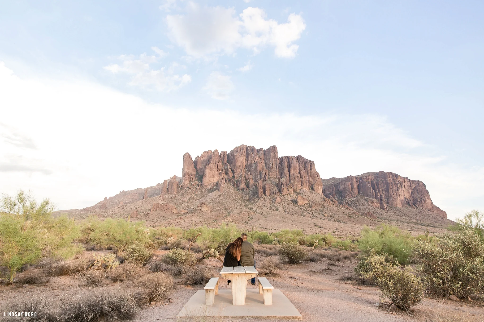 Lindsay-Borg-Photography-Arizona-engagement-photographer-lost-dutchman (6).jpg