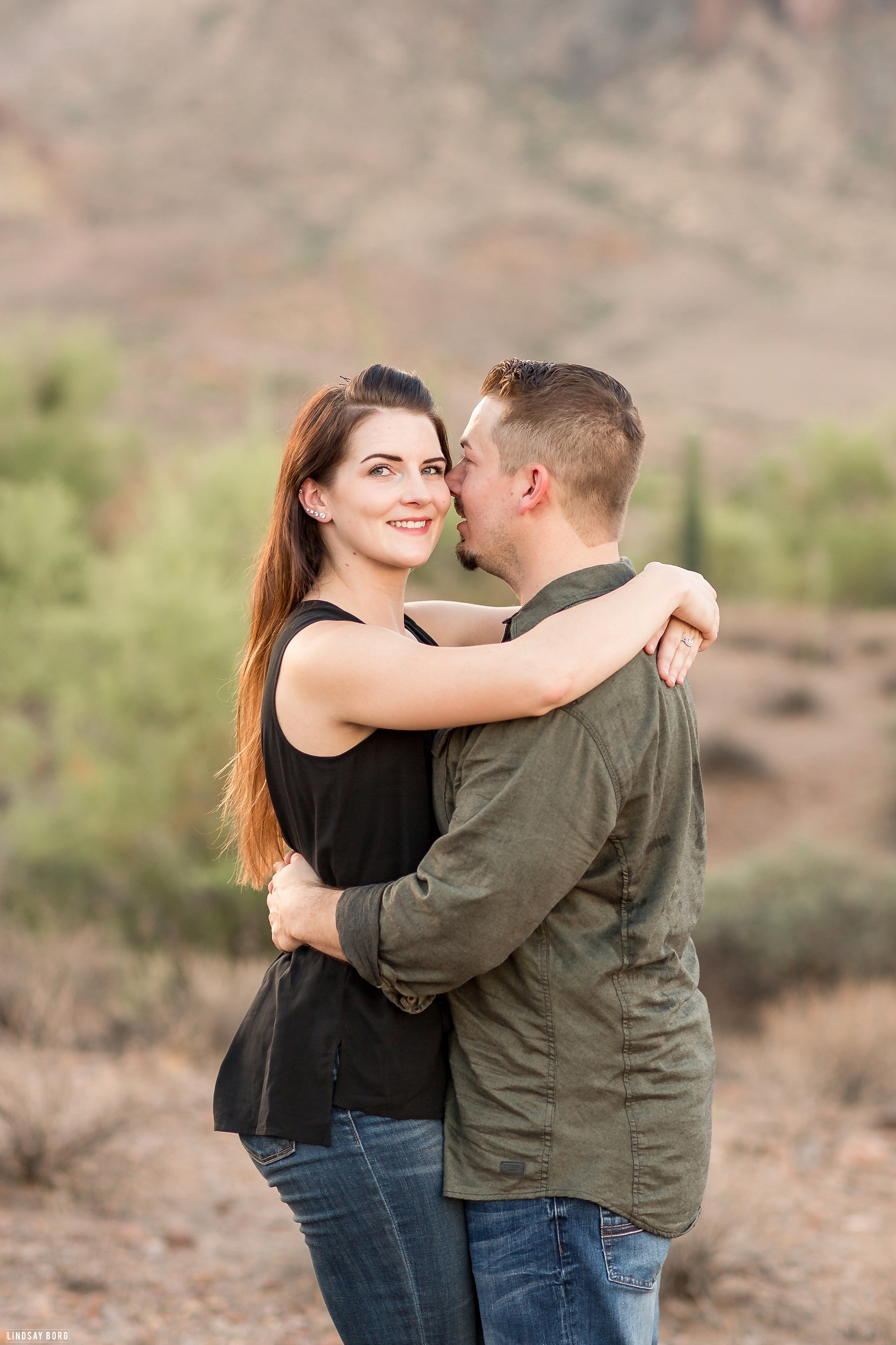 Lindsay-Borg-Photography-Arizona-engagement-photographer-lost-dutchman (7).jpg