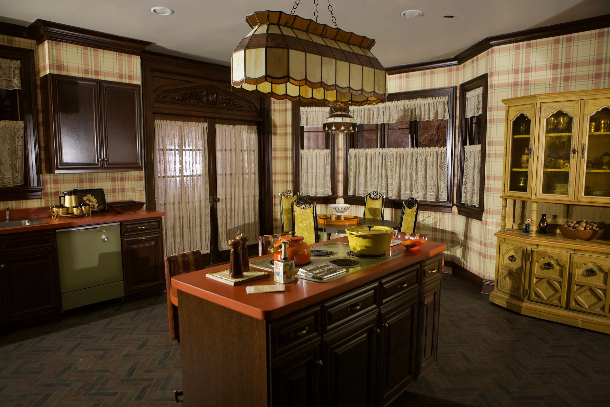 Interior Richardson House - Kitchen - Flashback 1980