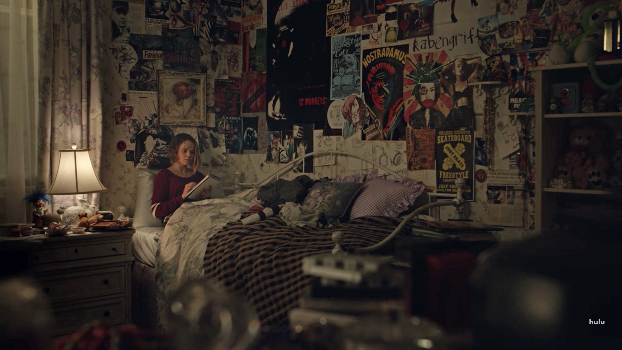 Interior Richardson House - Izzy's Bedroom - 1997