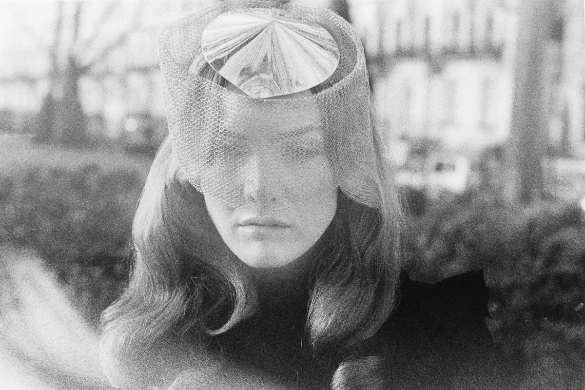 Rachel-Freire-AW12-teardrop-hat.jpg