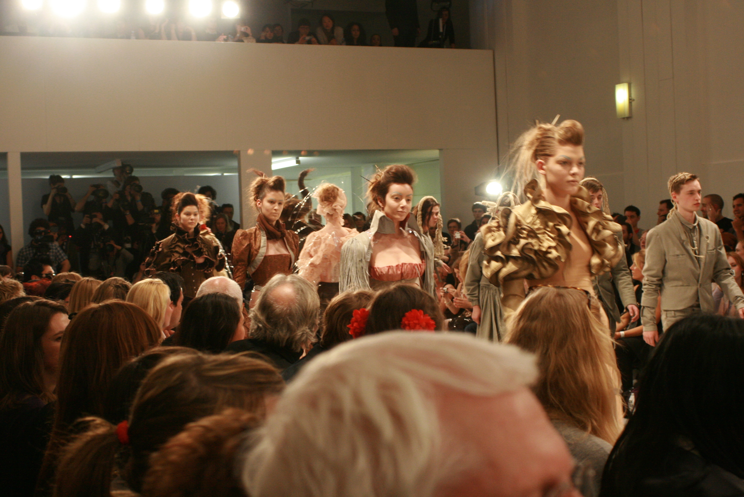 AW09_LFW_Rachel-Freire_Anima1.jpg