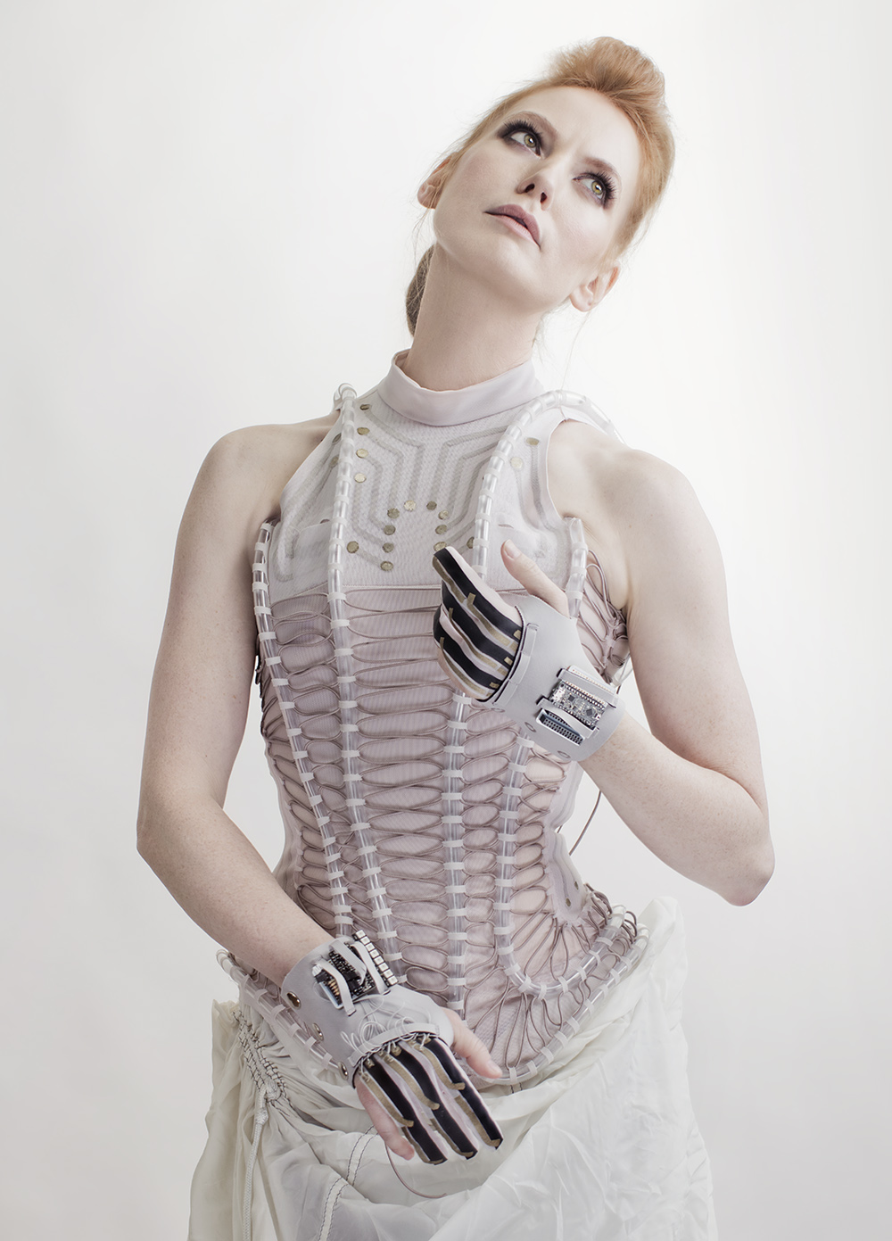 Alicia Witt (Twin Peaks/Dune) (C) Allan Amato