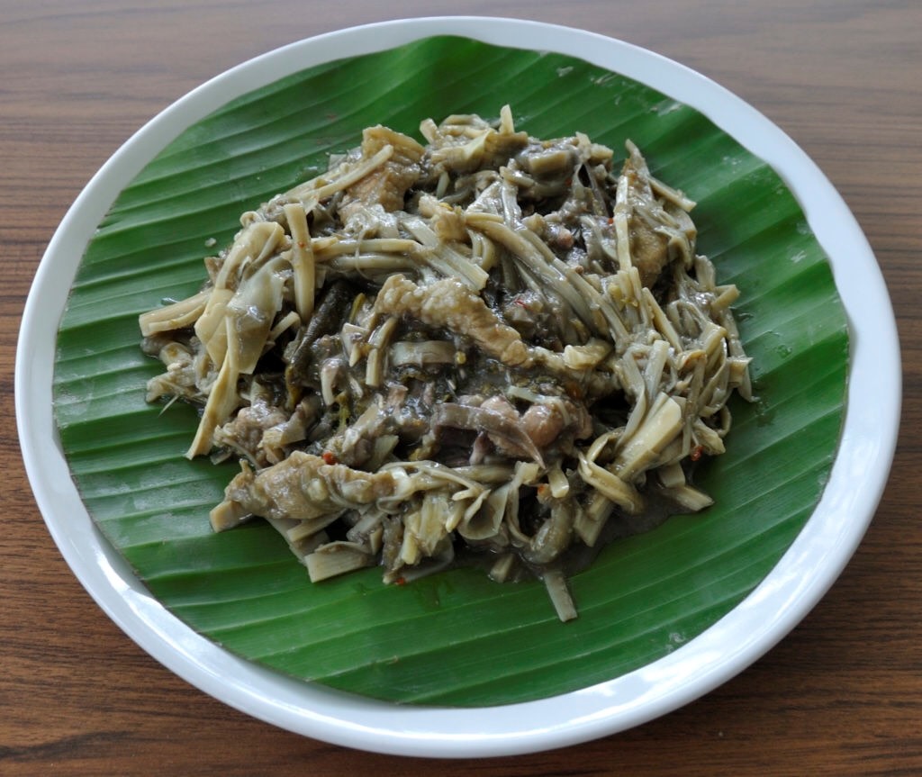 Mok Nor Mai. Photo credit www.monocerosresort.com/restaurant/