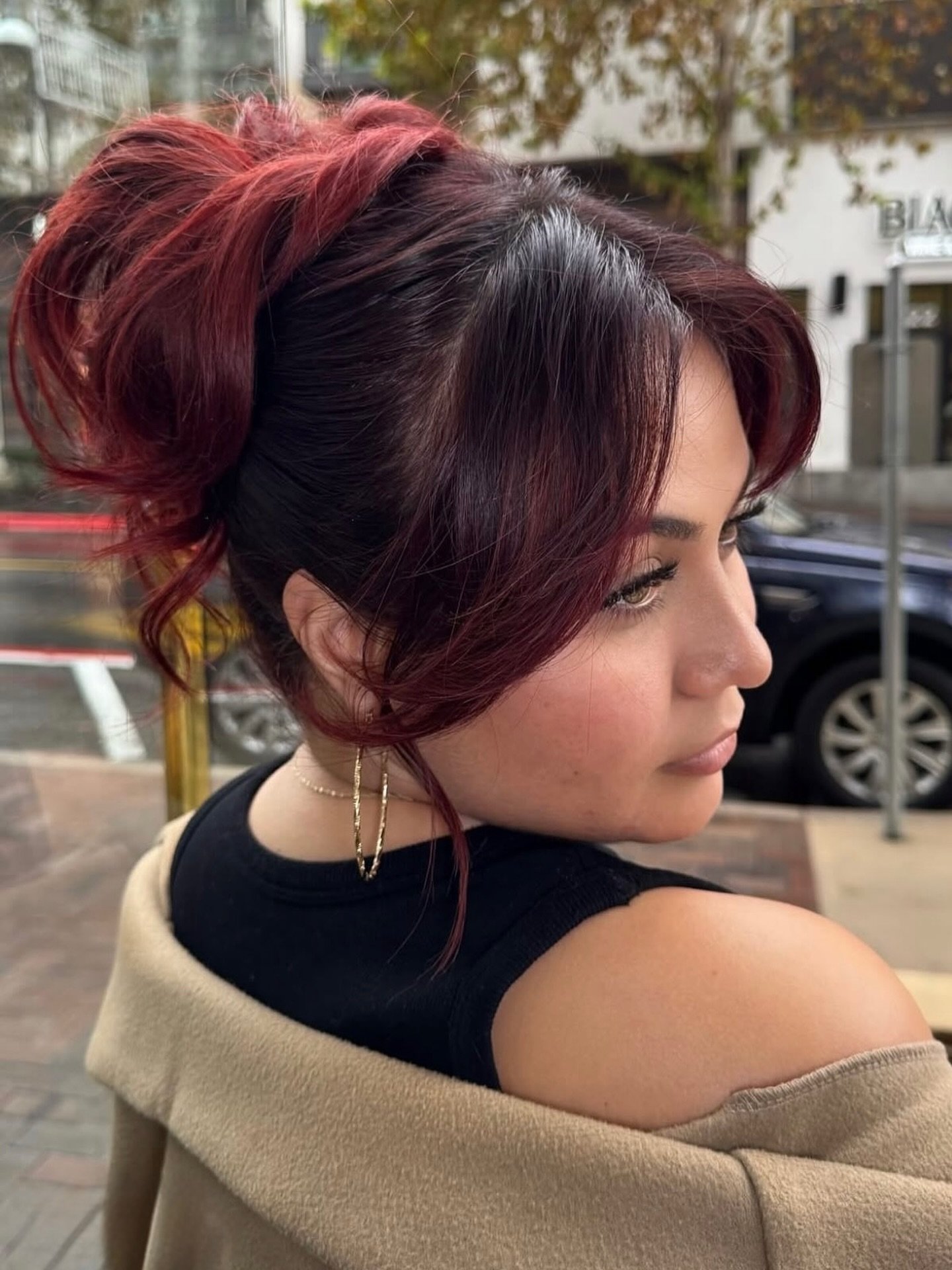 ready for this chilly weekend🌨️

#joseluissalonboutique #redhair #romanticupdo