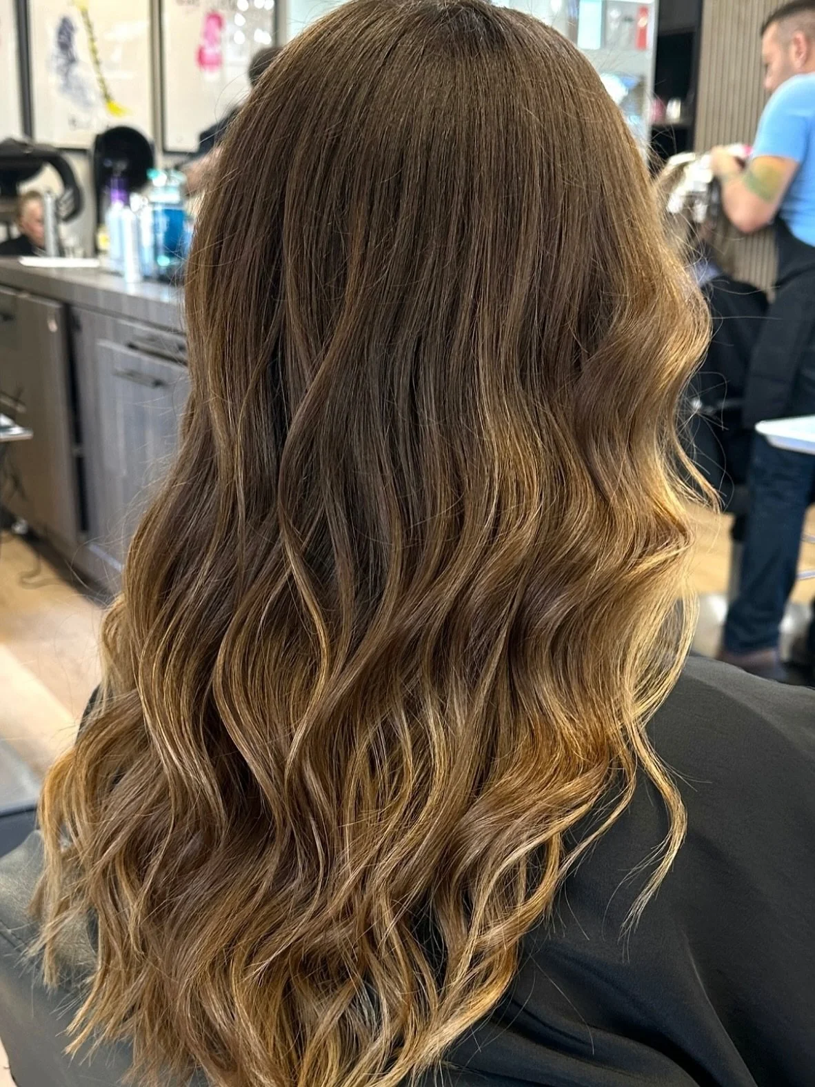 🍯 balayage at midtown salon w/ Jazmine

#joseluissalonboutique #honeyblonde #austinblonde