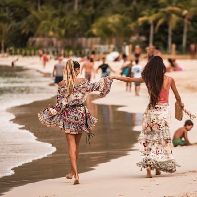 Twirling into this windy weekend like 💃🏼✨💃🏻 .

Models - @loulangy &amp; @stefiijs 
Photographer - @sebmartinon .

#stbarth #stbarths #stjean #boutiqueterra #highend #resortwear #saintbarth #stjeanbeach #camillaappreciationsociety