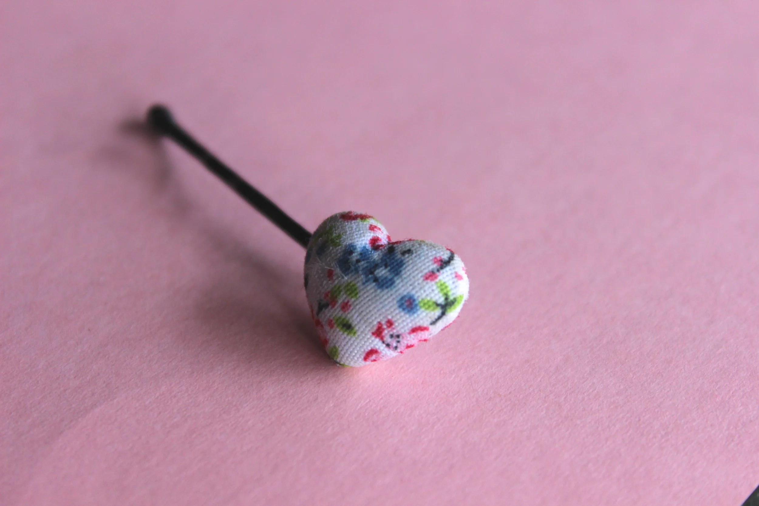 Mod cloth Heart Bobby Pin
