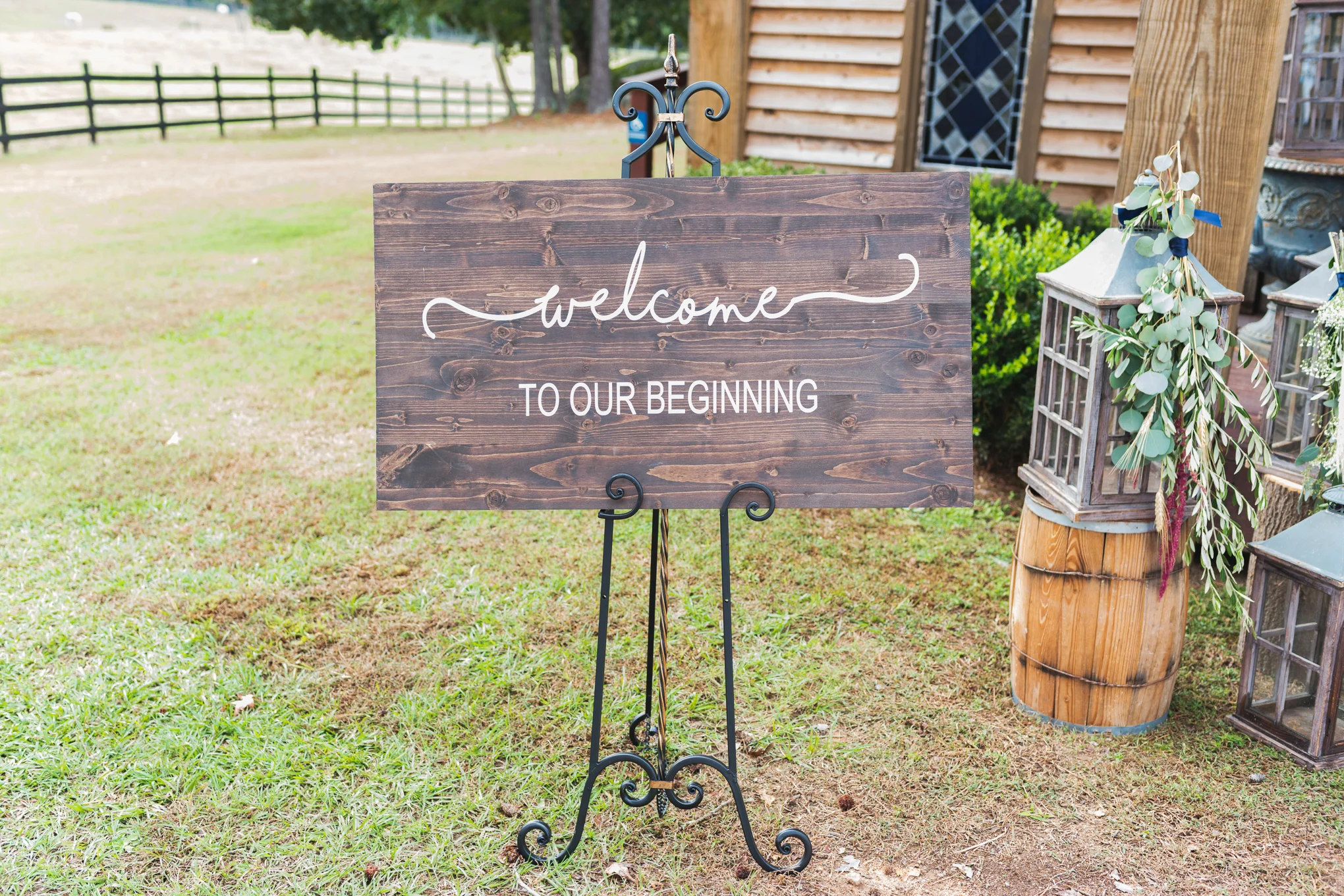 2018Wedding_Amber&CarsonRay_blog-77.jpg