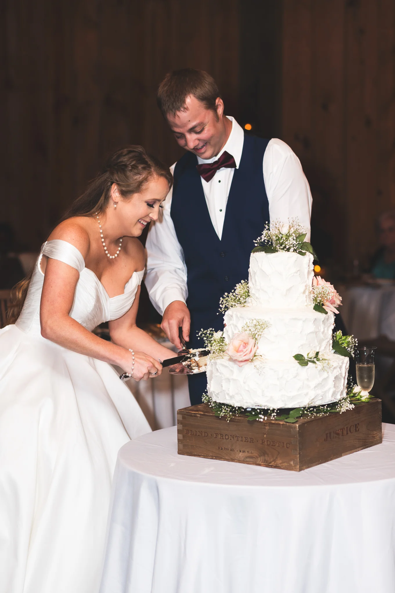 2018Wedding_Amber&CarsonRay_blog-146.jpg