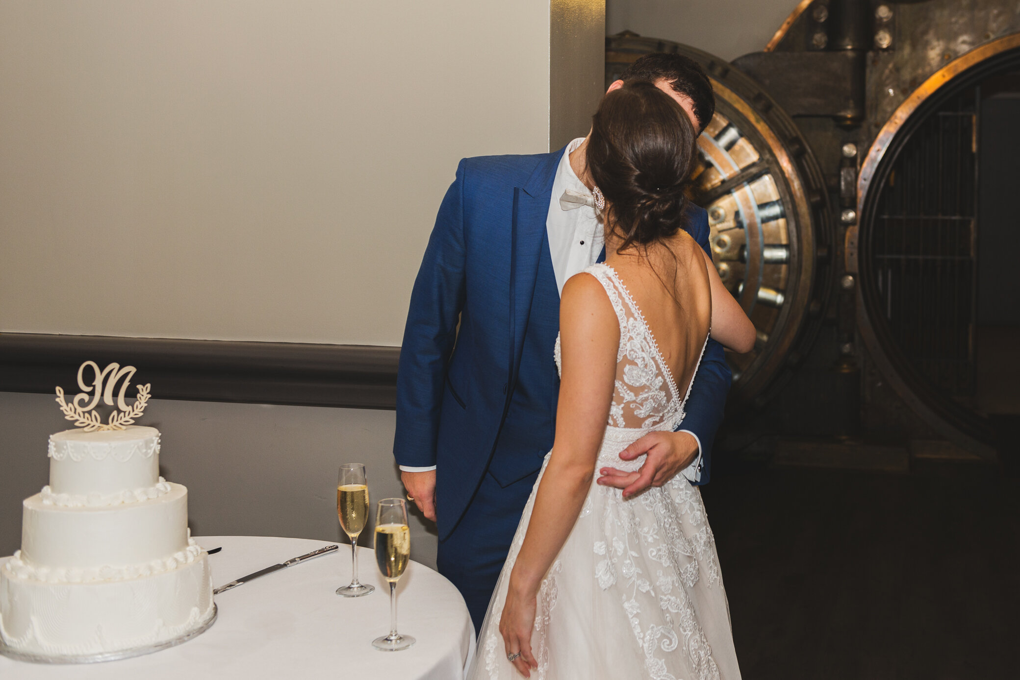 2019_Wedding_Jason&ShelbyMohn_blog-886.jpg