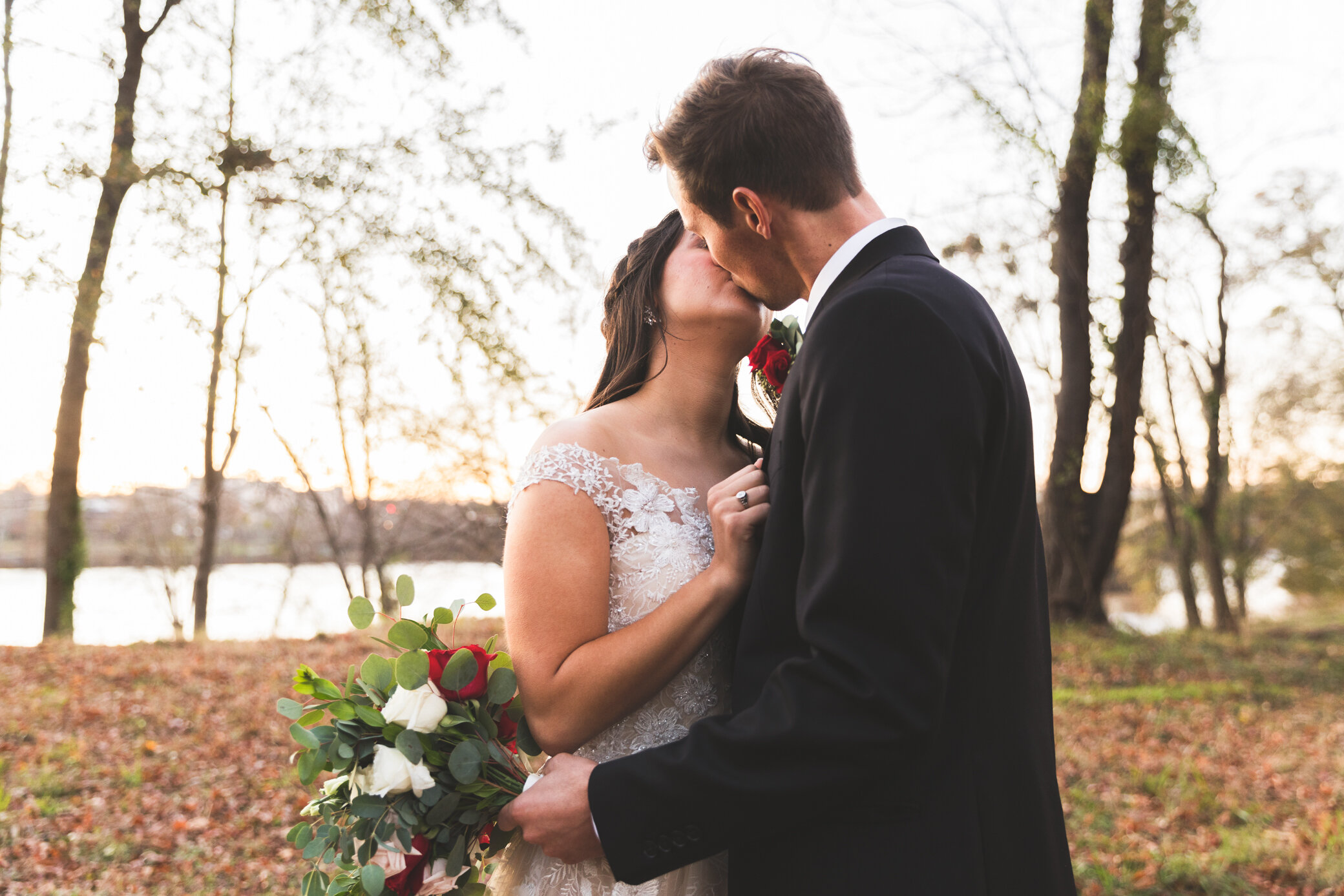 2019_Wedding_Joey&LaurenSteyne_blog-221.jpg