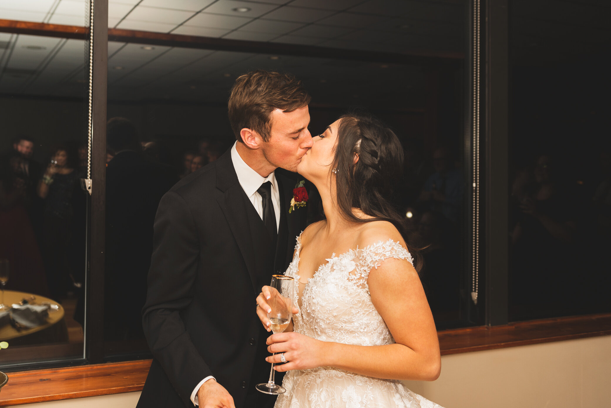 2019_Wedding_Joey&LaurenSteyne_blog-1583.jpg