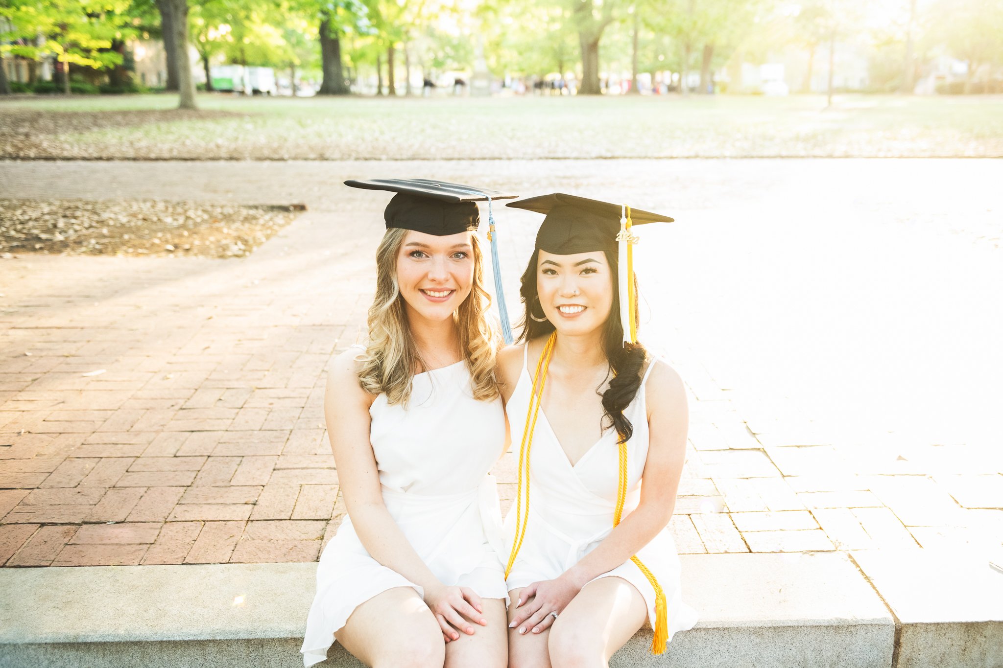 2022_Seniors_ZoeySicks&JillianNewman_Online-19.jpg