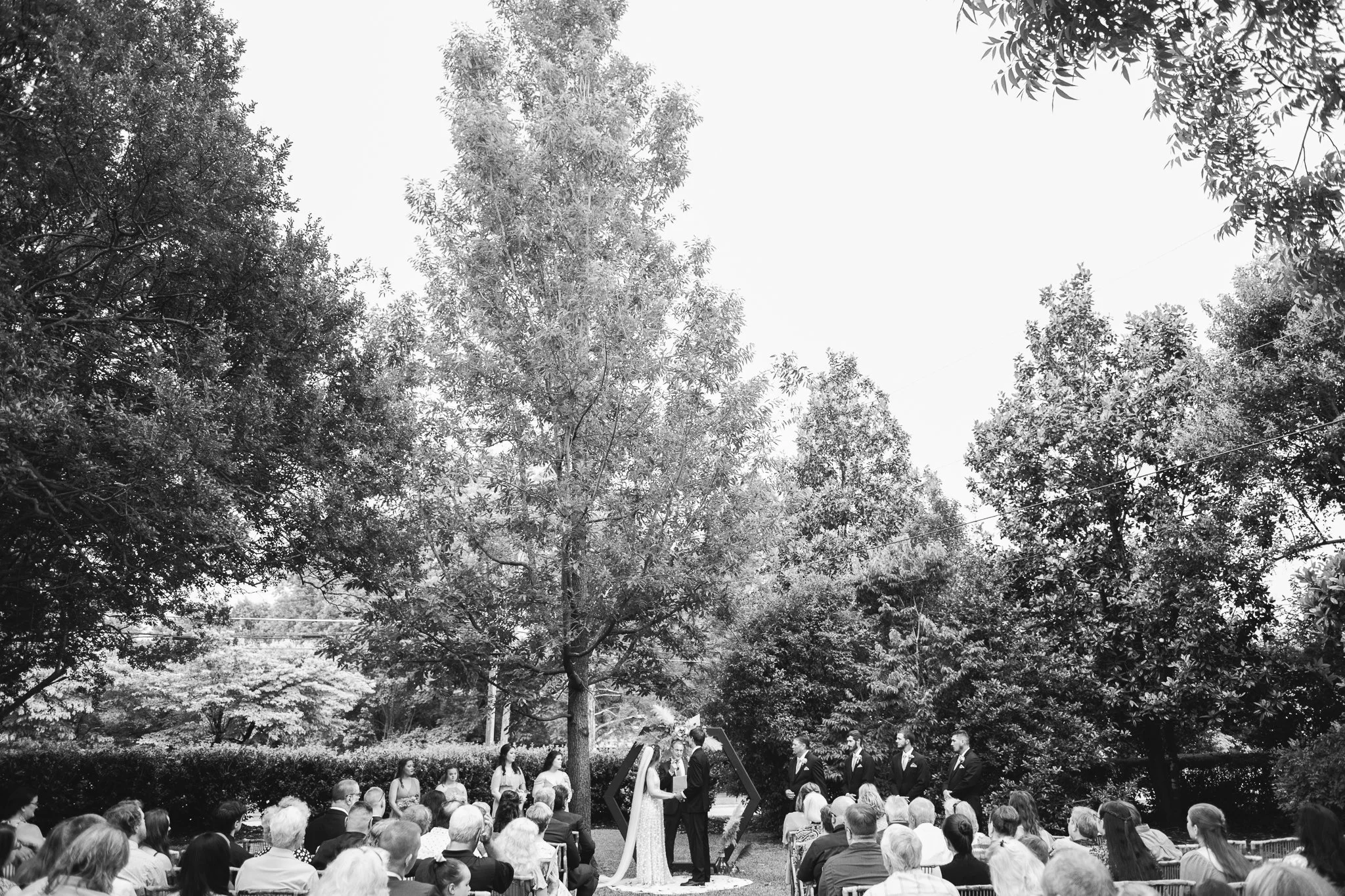 2022_Wedding_Tyler&BeccaTurnage_Online-1209.jpg