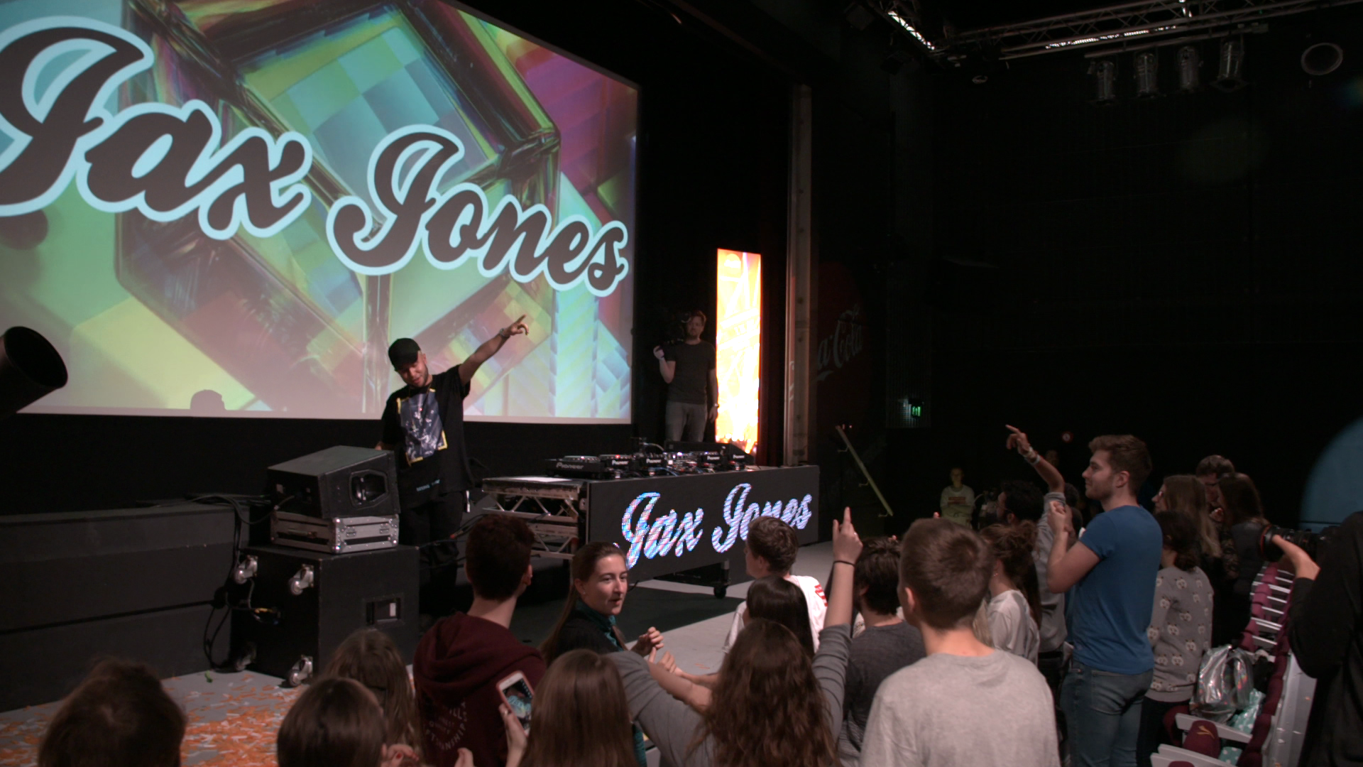Jax and Crowd 2.jpg