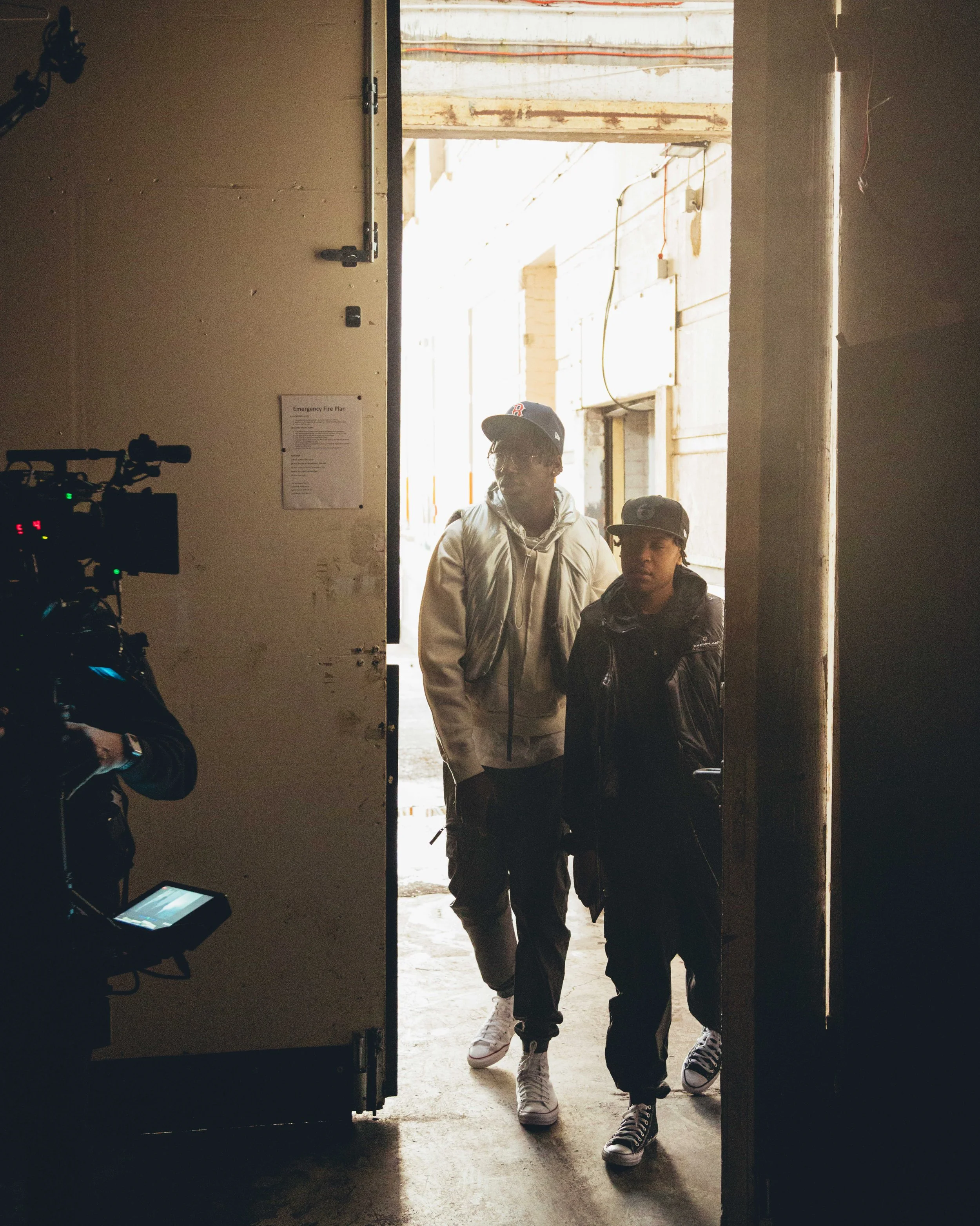 Henri Calderon - SAMSUNG_A1&J1_Firmative-4.jpg