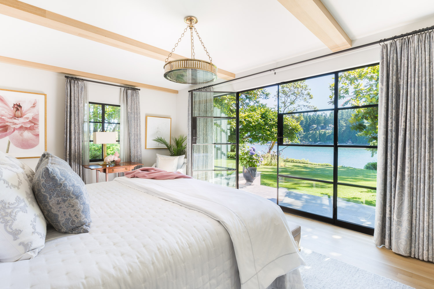©2017 Alyssa Rosenheck. Taylor Anne Interiors, Interior Design in Santa Barbara, CA with A Branding Co