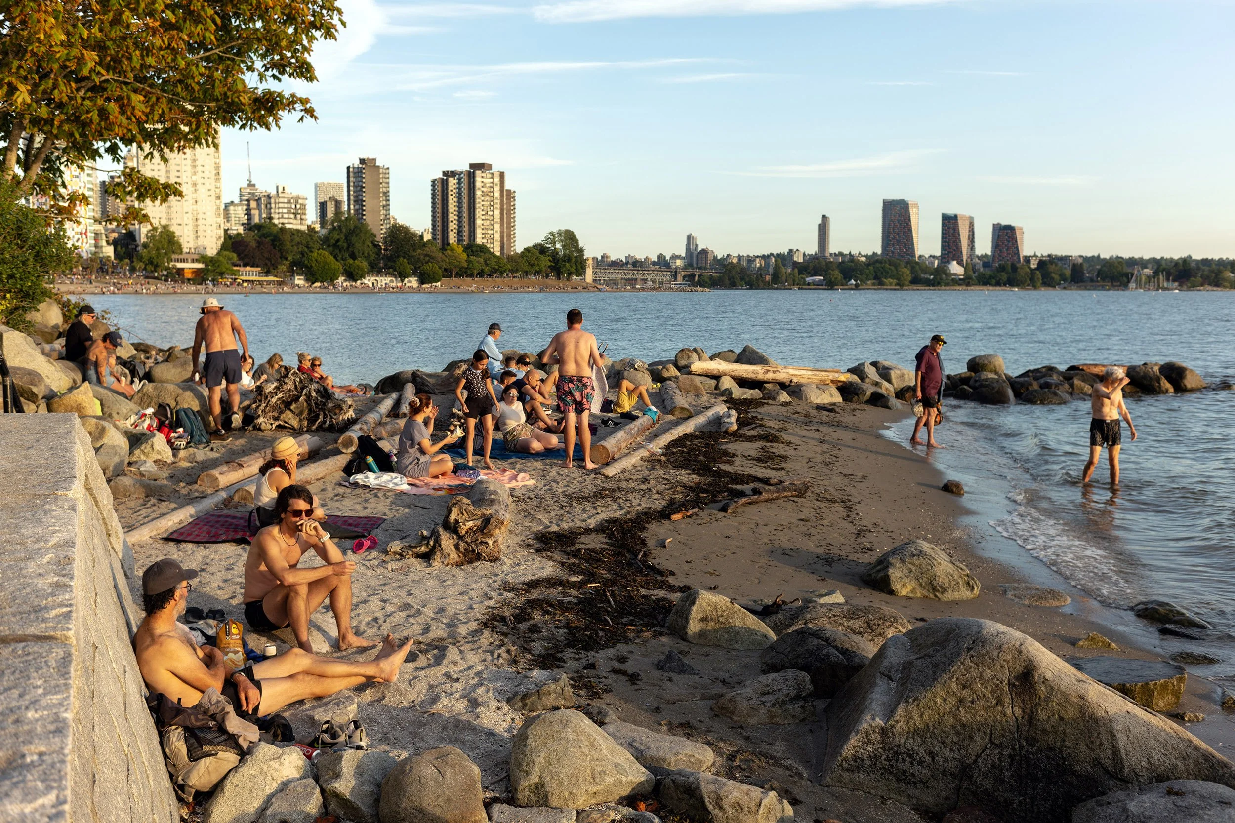 Summer evening at English Bay Beach in Vancouver. Sample image from a Voigtländer Nokton Classic 35mm f/1.4 II MC and Leica SL2-S.