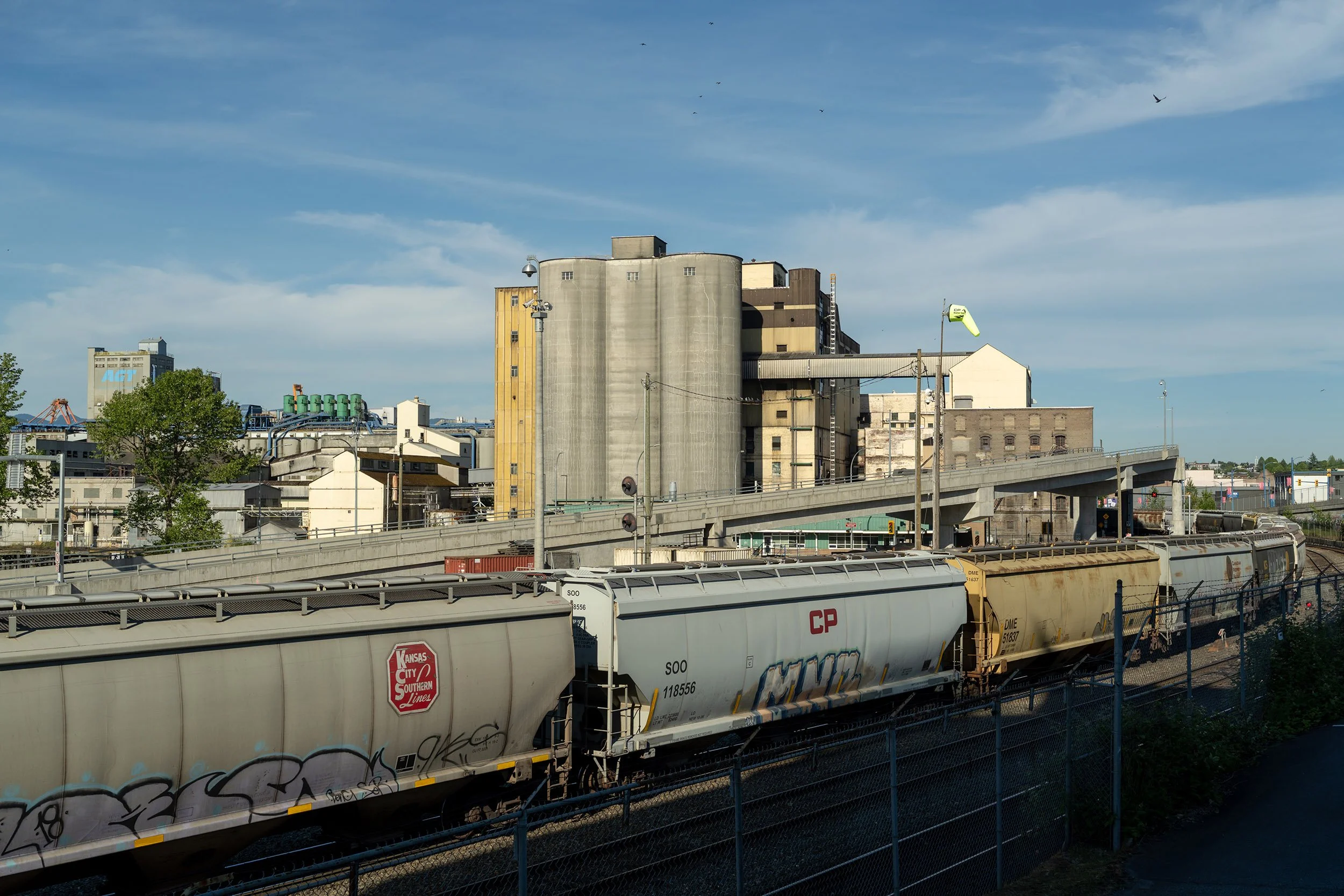 Train cars in East Vancouver. Sample image from a Sony FE 40mm f/2.5 G and Sony A7 V.