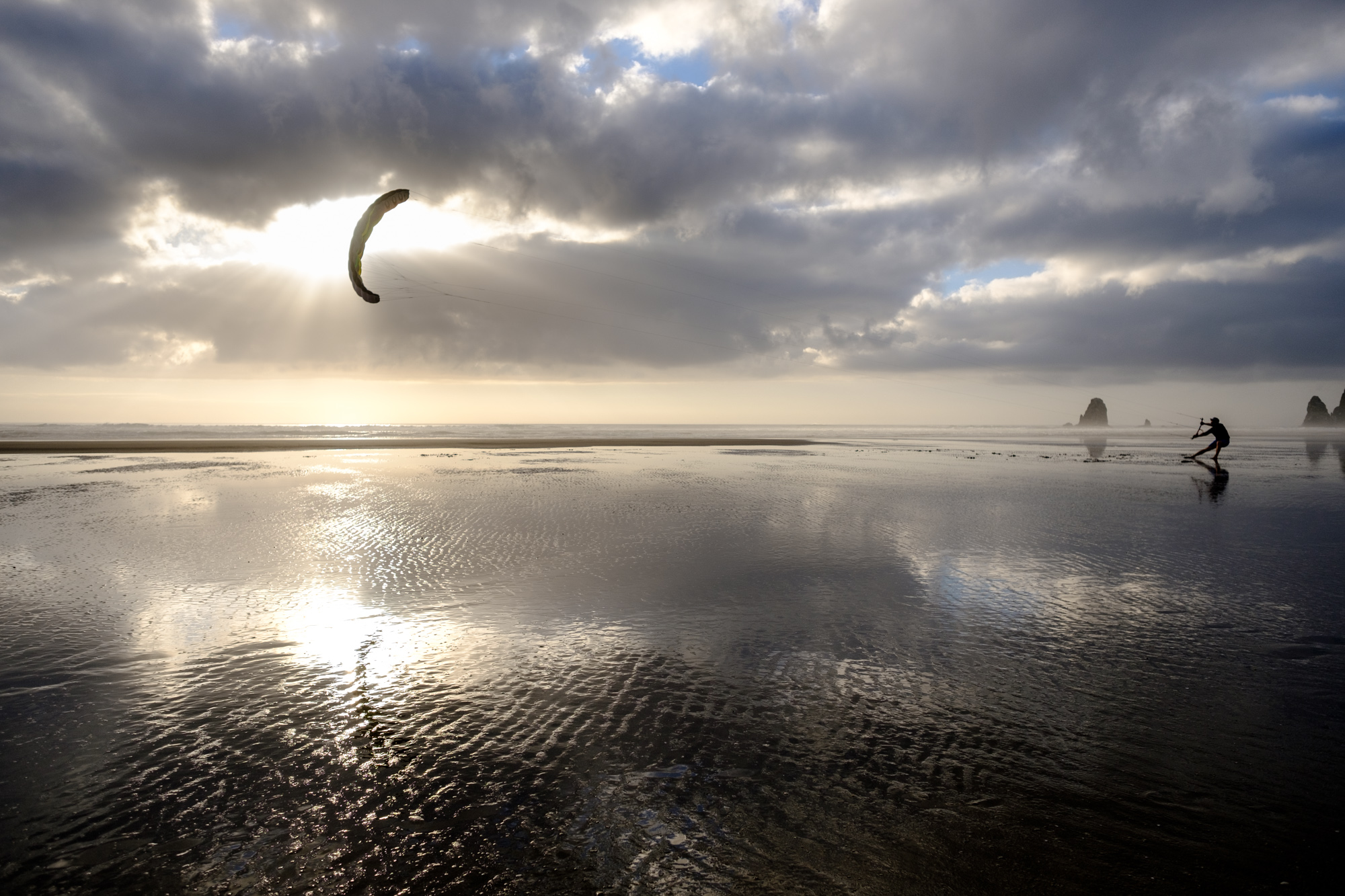 Kite Flying Cannon Beach 5050 Travelog