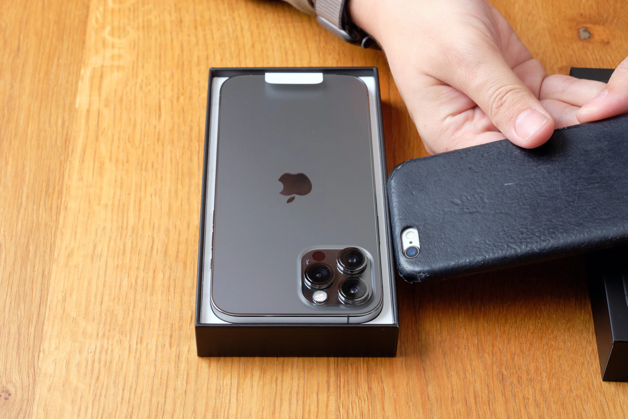 iphone 12 pro max first look 5050