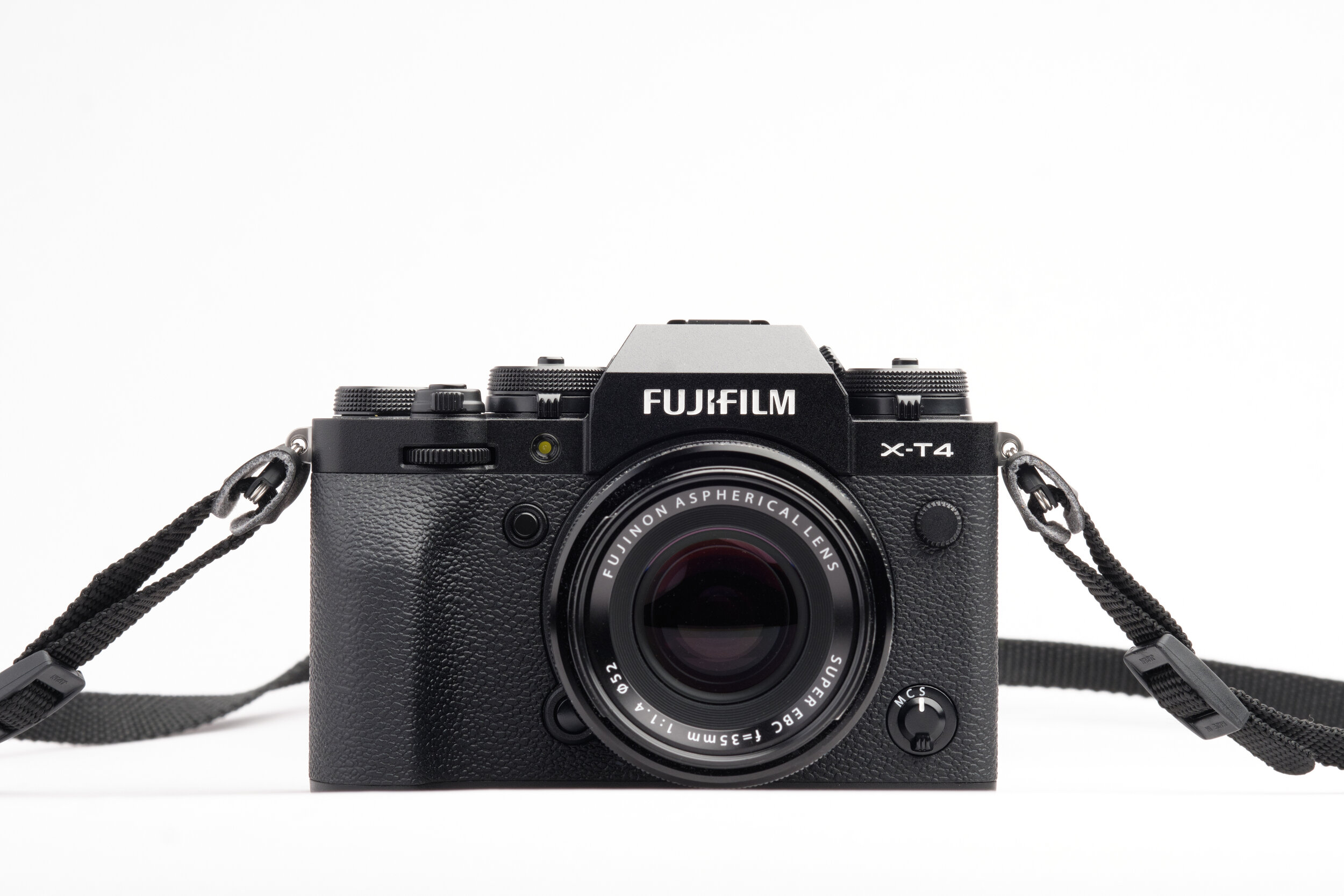 カメラ レンズ(単焦点) Fujifilm 35mm f/1.4 R Review | 5050 Travelog