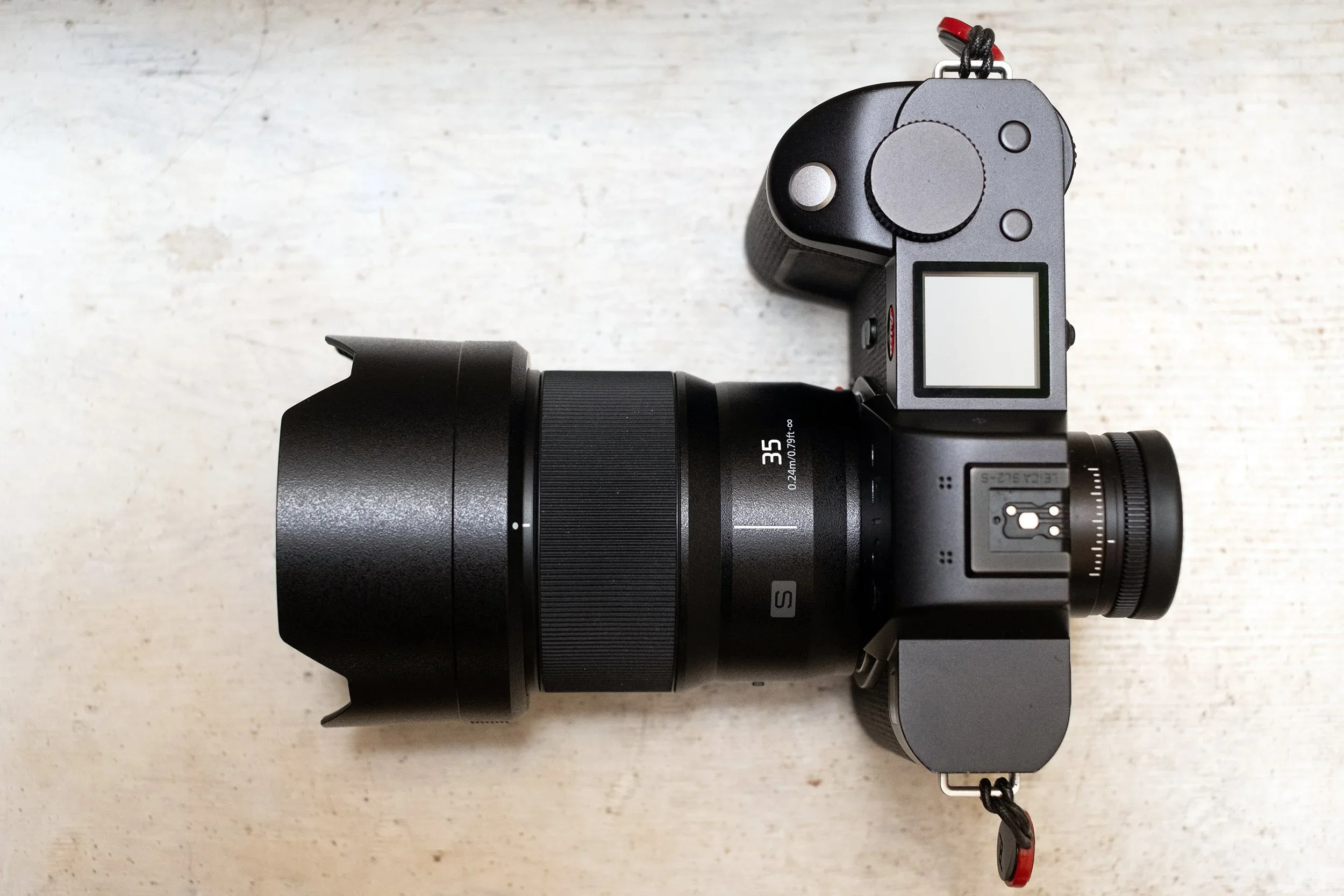 Panasonic Lumix S 35mm f/1.8 Review