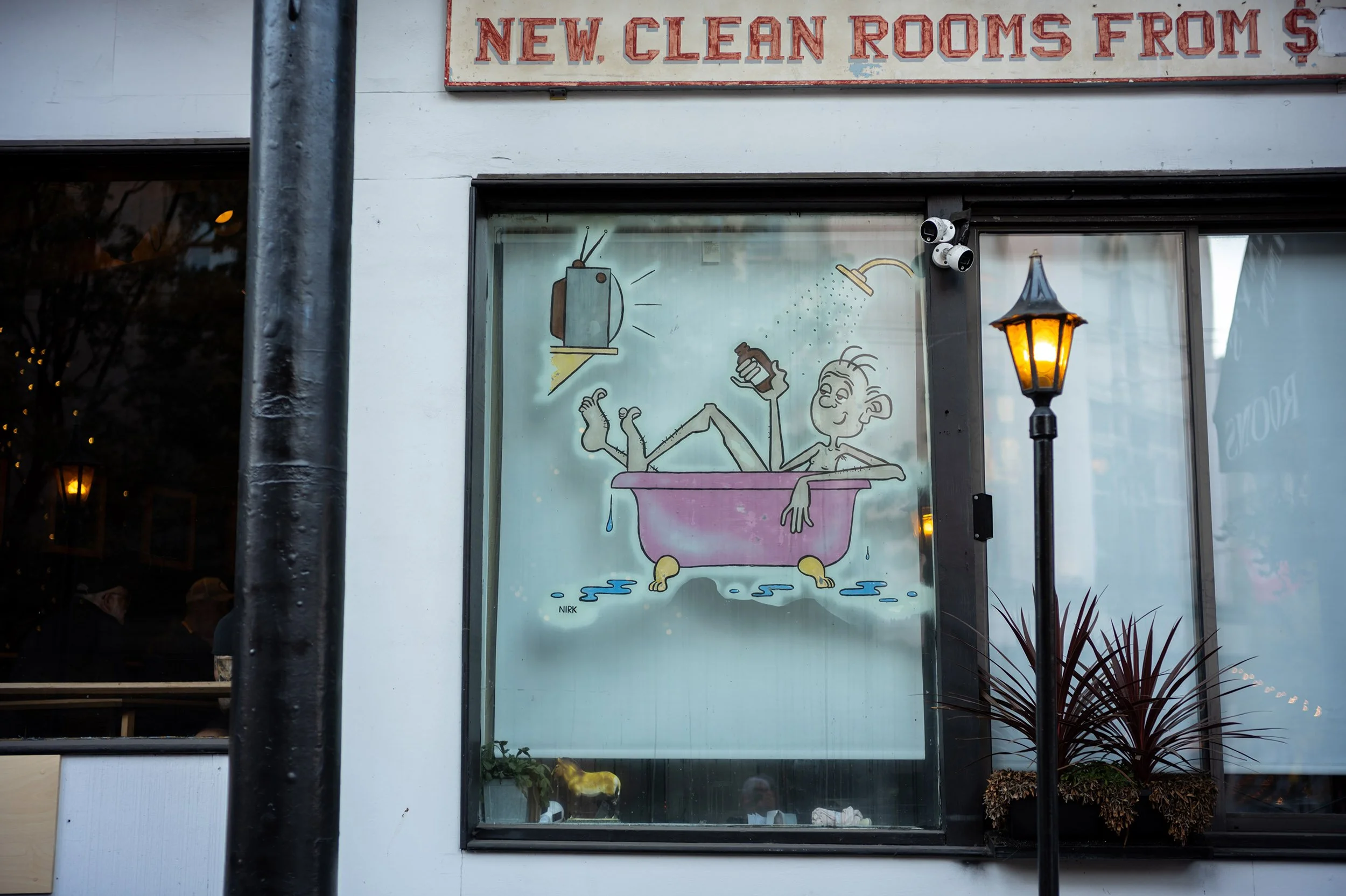 New clean room in Gastown, Vancouver. Sample image from a Leica SL3-P and Voigtländer Nokton 50mm f/1.2 VM.