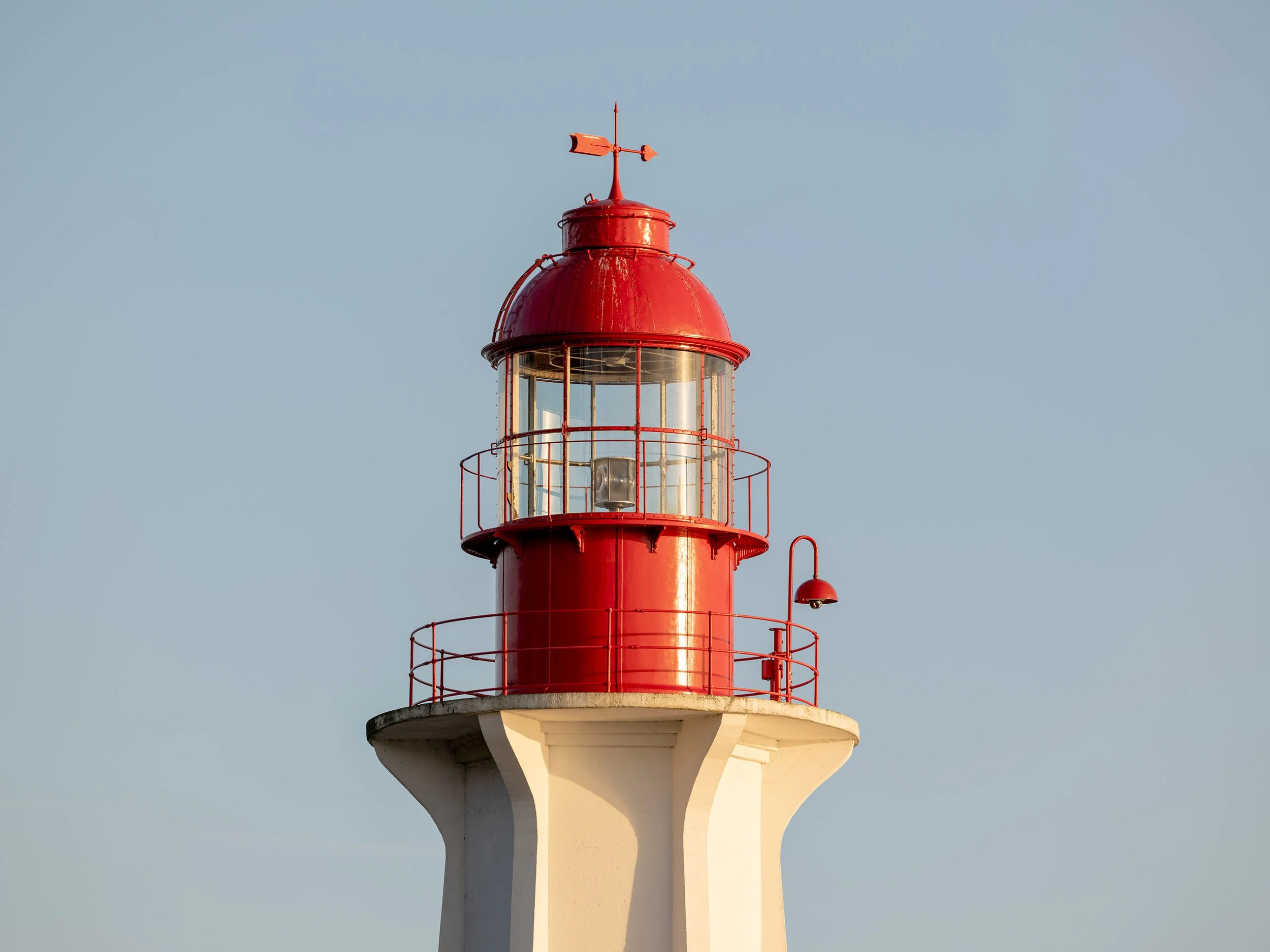 Lighthouse Point, Vancouver. Sample image from a Fujifilm GF 500mm f/5.6 R LM OIS WR and Fujifilm GFX 100S II.